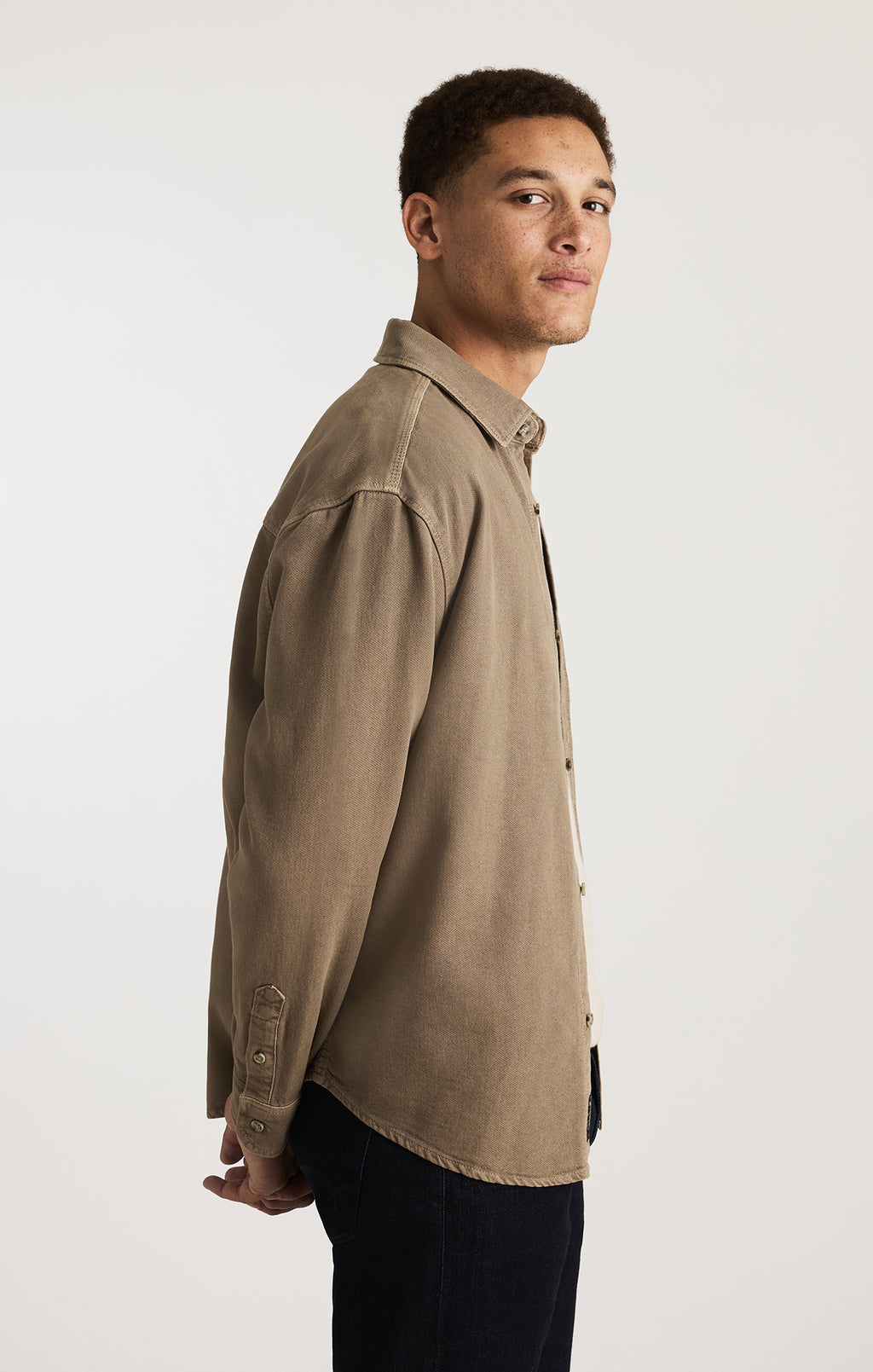 ONE POCKET BUTTON-UP SHIRT IN WALNUT