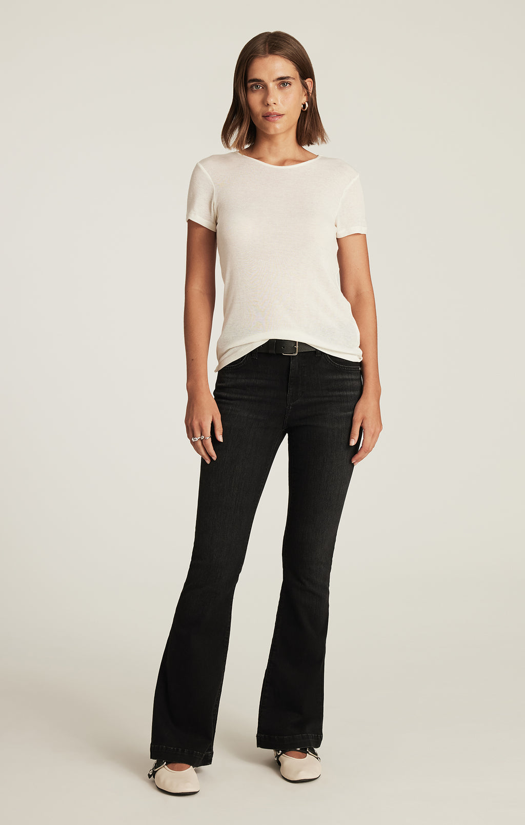 EDITION CAP SLEEVE T-SHIRT IN MARSHMALLOW