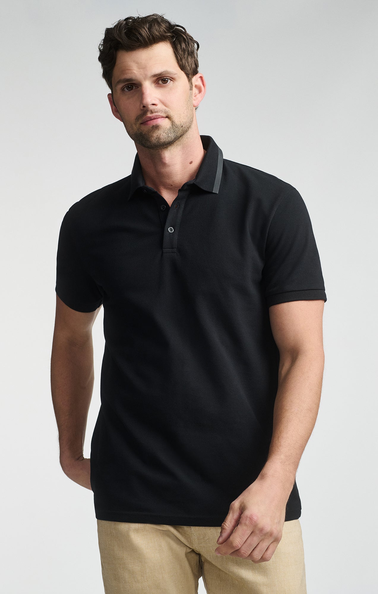 CONTRAST COLLAR POLO SHIRT IN BLACK - Mavi Jeans