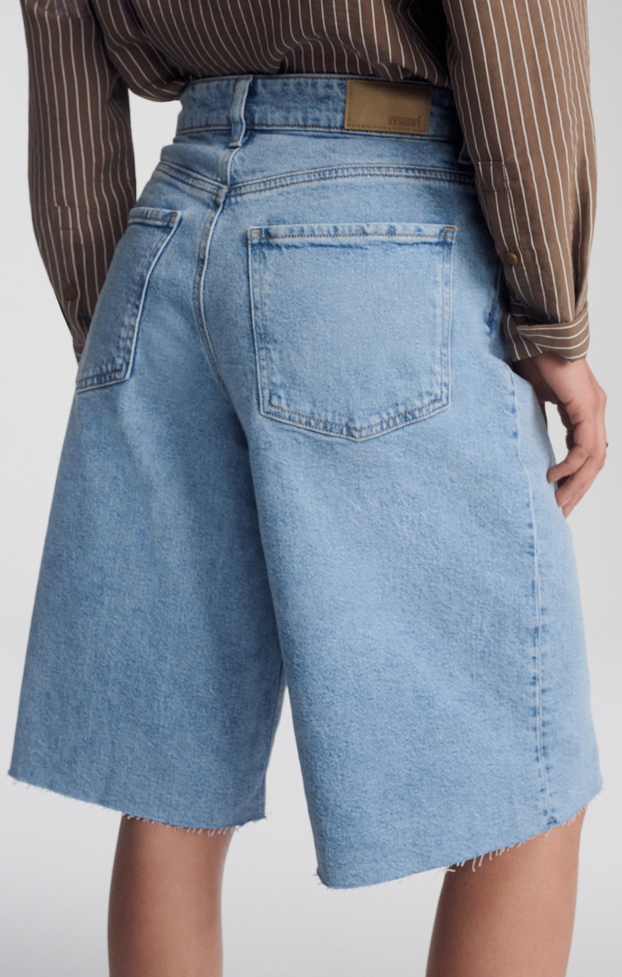 AKIRA BERMUDA SHORTS IN LIGHT BLUE 90'S - Mavi Jeans