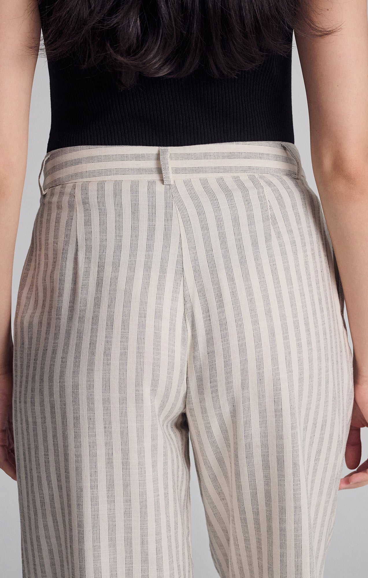 WOVEN BUTTON PANTS IN BLACK STRIPE - Mavi Jeans