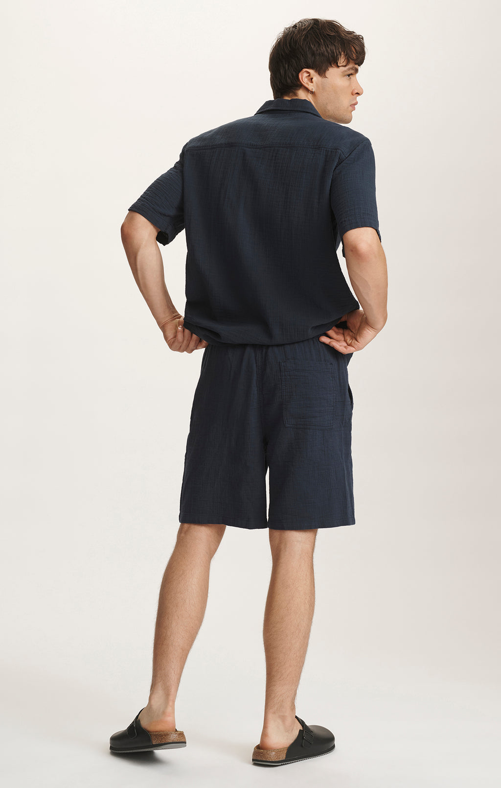 GAUZE SHORTS IN OUTER SPACE - Mavi Jeans