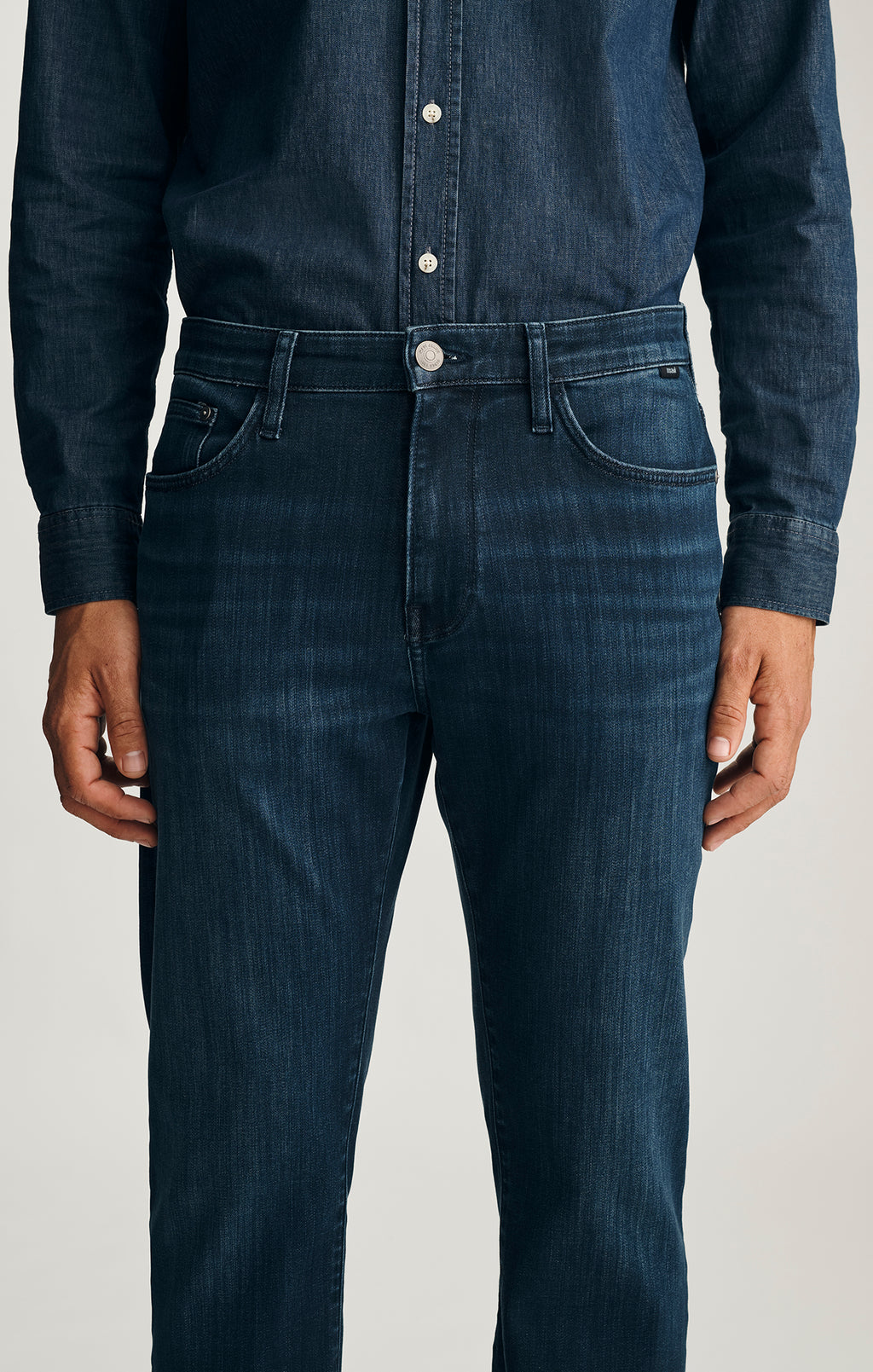 ZACH STRAIGHT LEG IN DEEP SUPERMOVE - Mavi Jeans