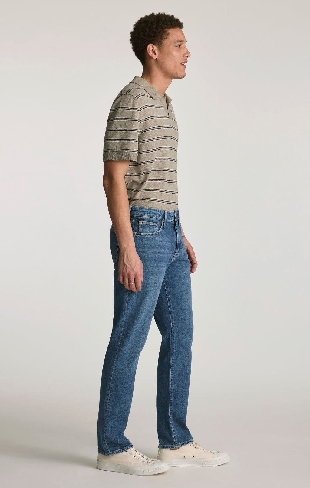 ZACH STRAIGHT LEG IN MID OCEAN BLUE - Mavi Jeans