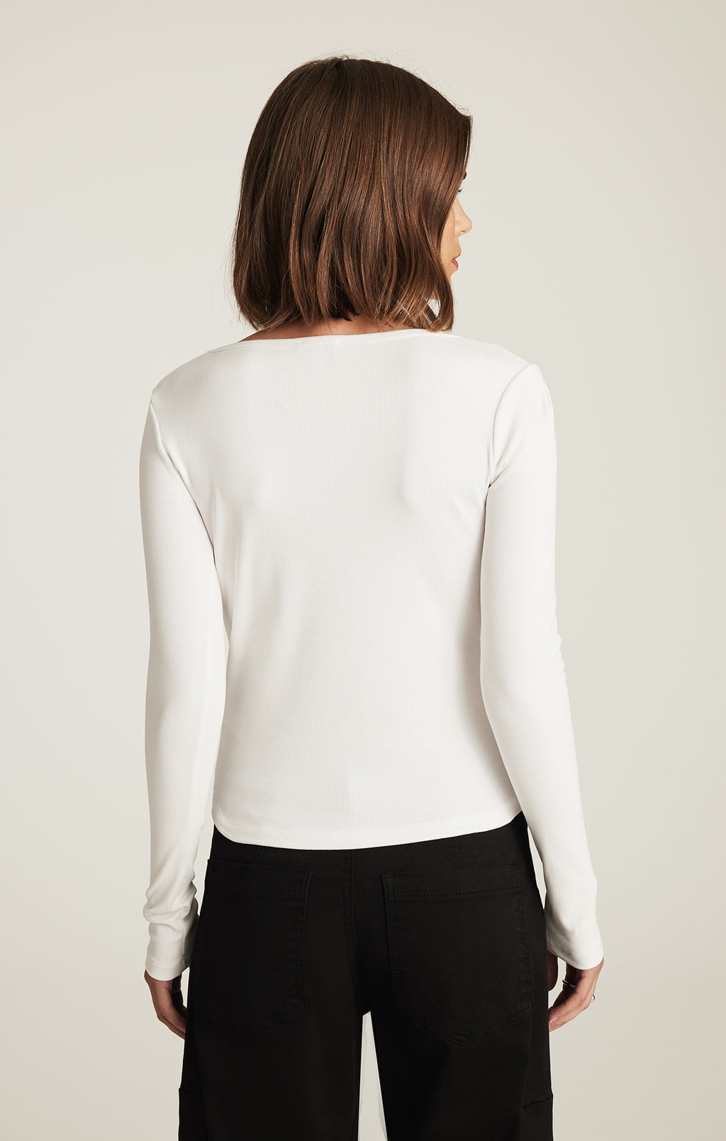 BASIC SQUARE NECK T-SHIRT IN WHITE