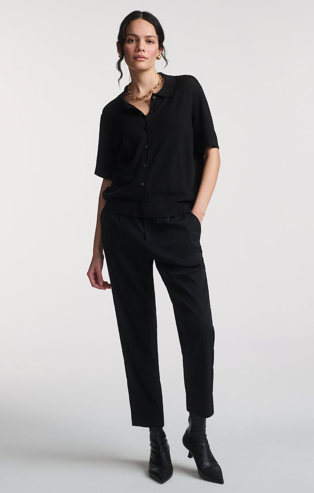 SHORT SLEEVE POLO CARDIGAN IN BLACK - Mavi Jeans