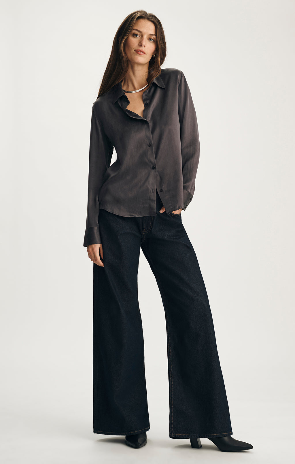 EDITION SILK BUTTON-UP SHIRT IN PHANTOM