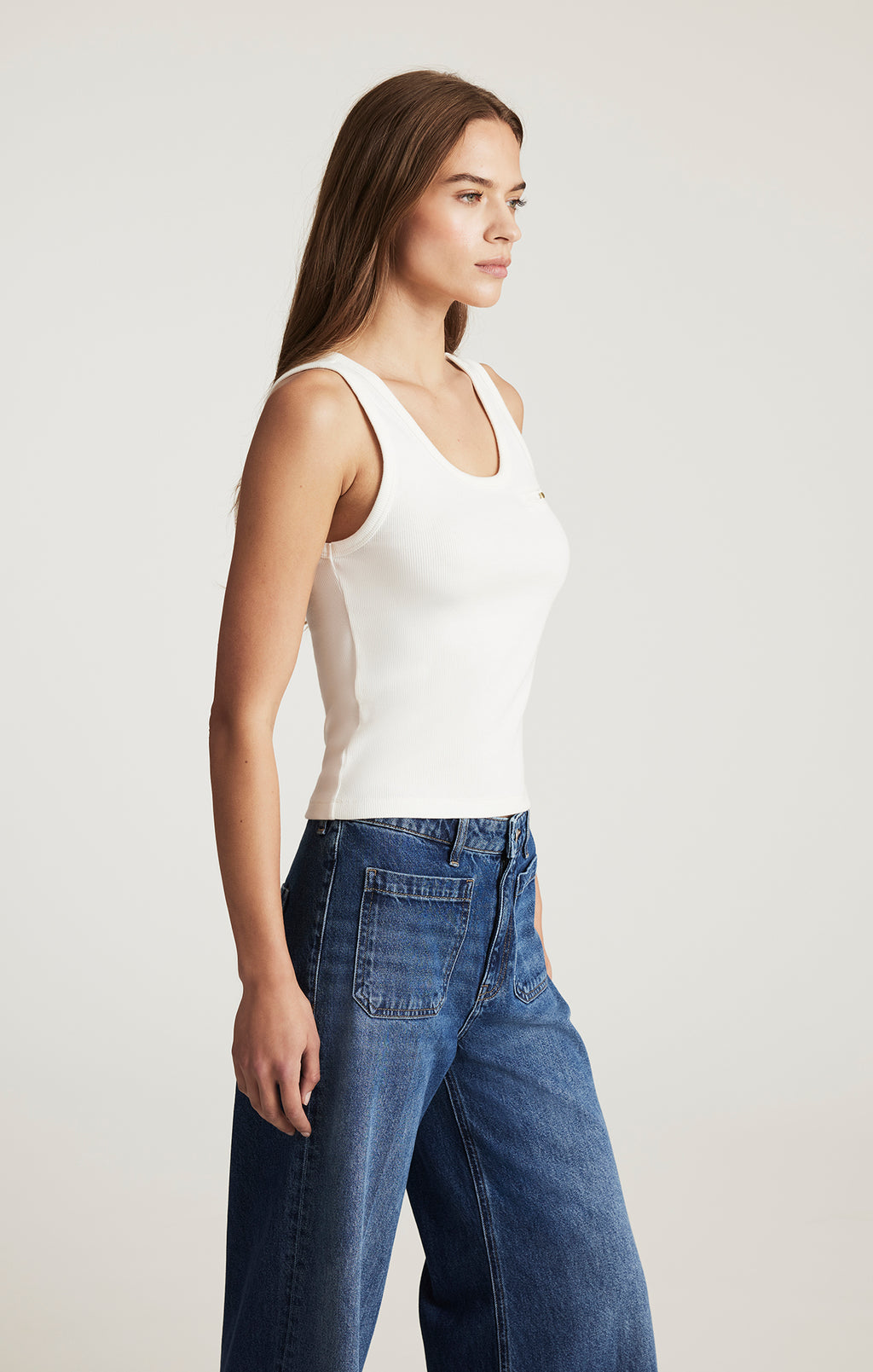 WELT POCKET TANK TOP IN ANTIQUE WHITE - Mavi Jeans