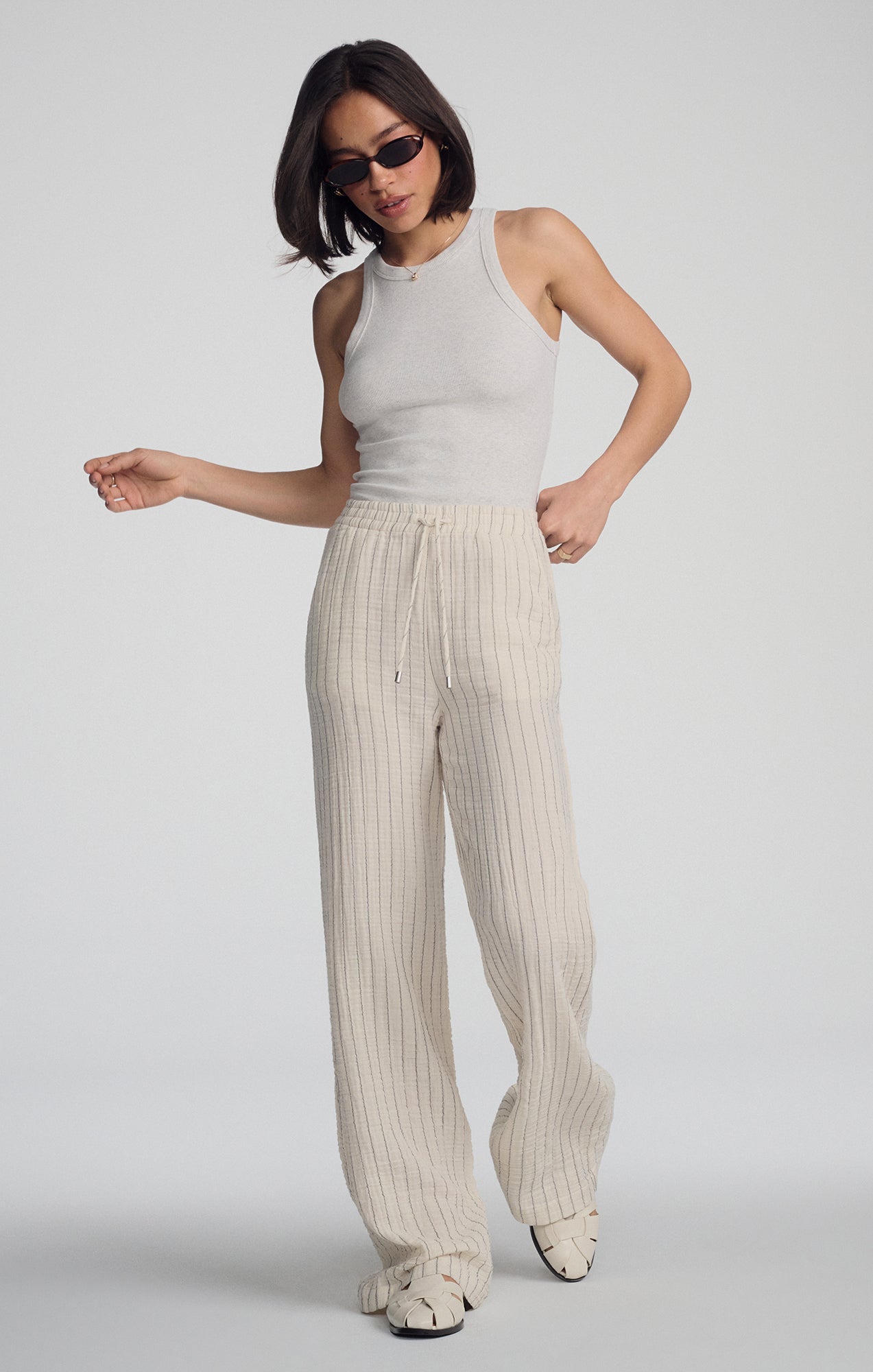 GAUZE PANTS IN GREY STRIPE - Mavi Jeans