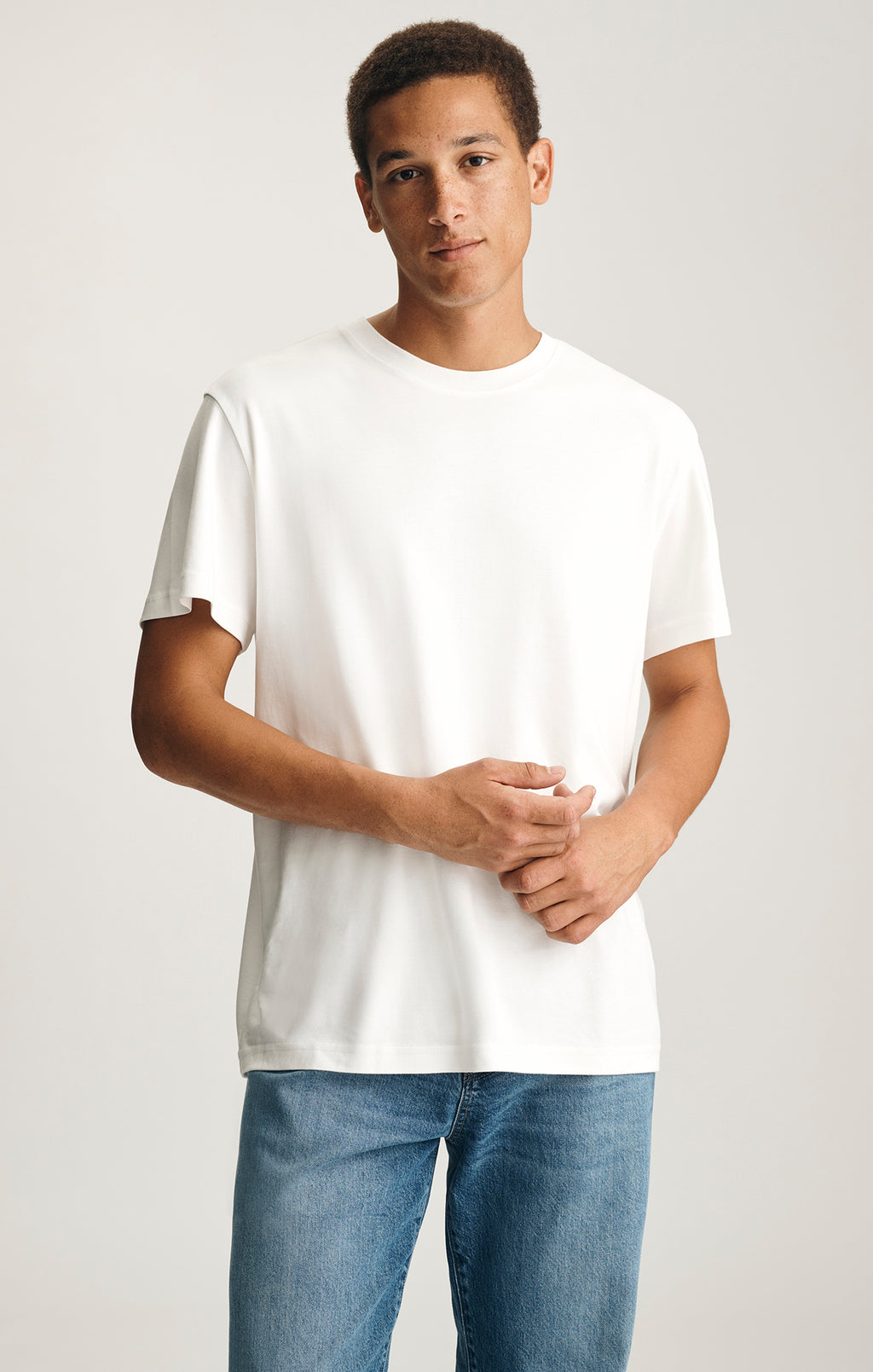 BASIC SHORT SLEEVE T-SHIRT IN ANTIQUE WHITE