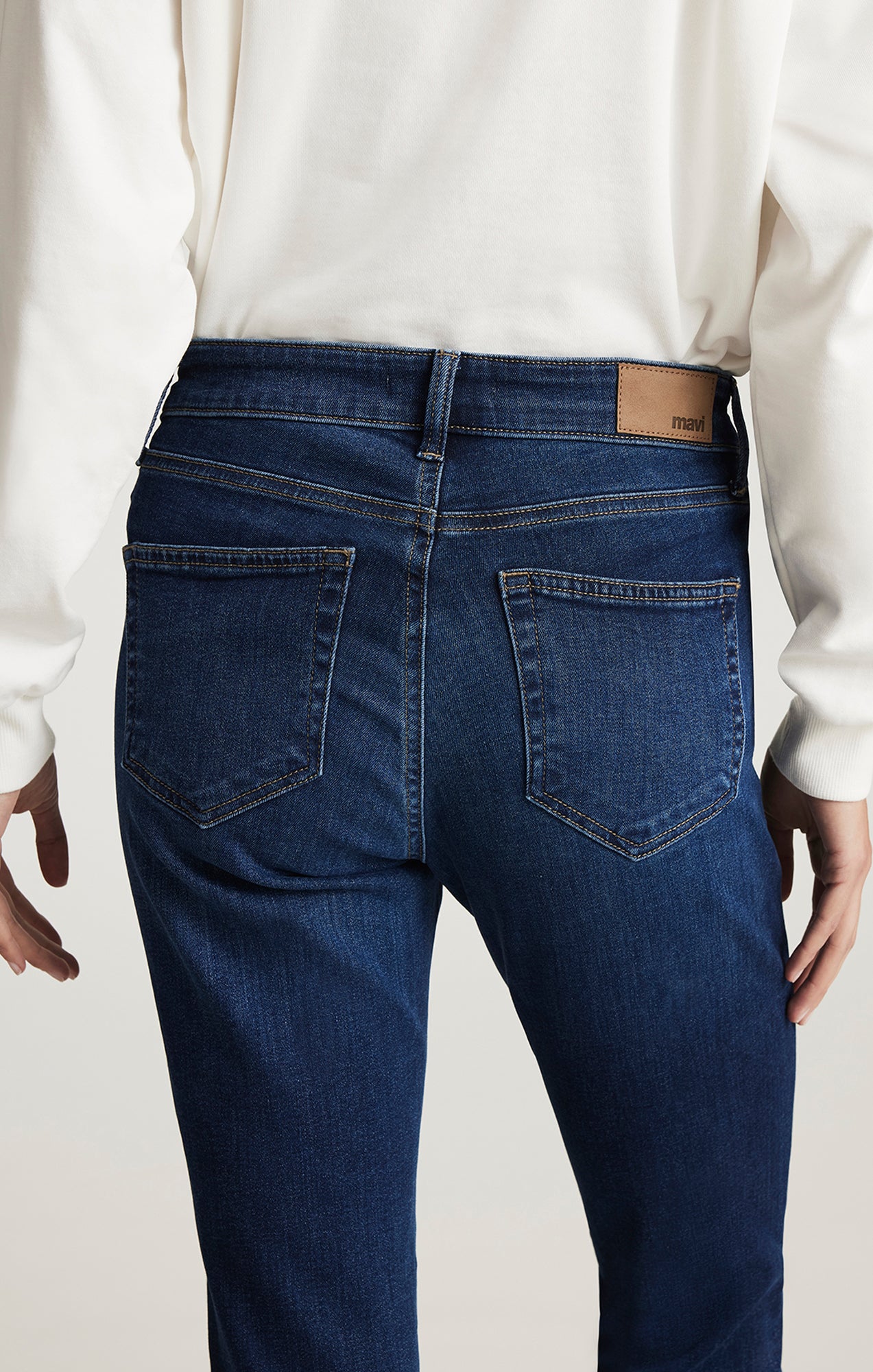 MOLLY BOOTCUT IN DARK BRUSHED TRIBECA - Mavi Jeans