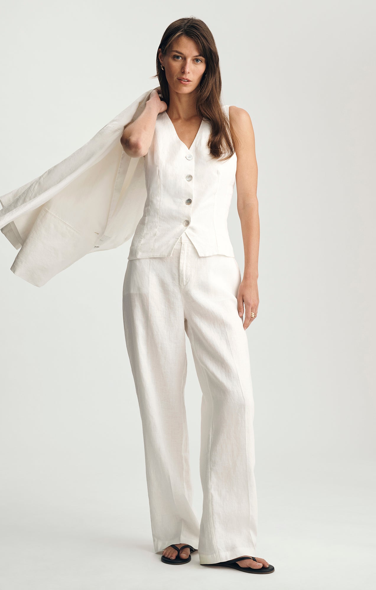 LINEN CUTAWAY VEST IN ANTIQUE WHITE - Mavi Jeans