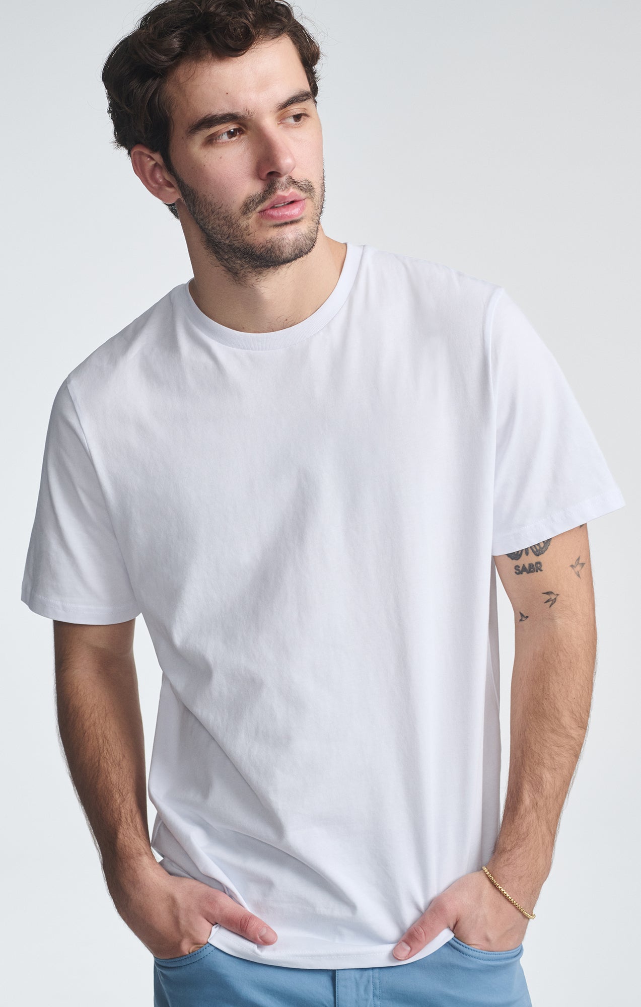 SHORT SLEEVE CREW NECK T-SHIRT IN WHITE - Mavi Jeans