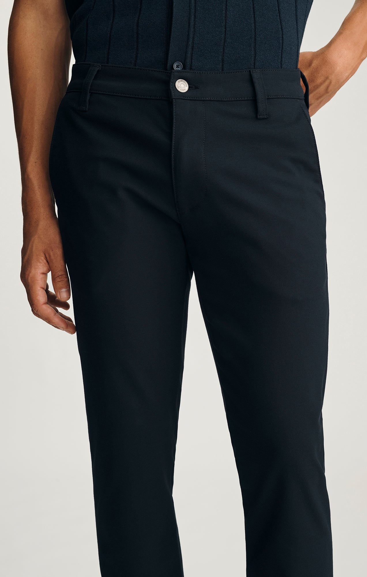 MILTON SLIM STRAIGHT CHINO IN NAVY FEATHER TWEED