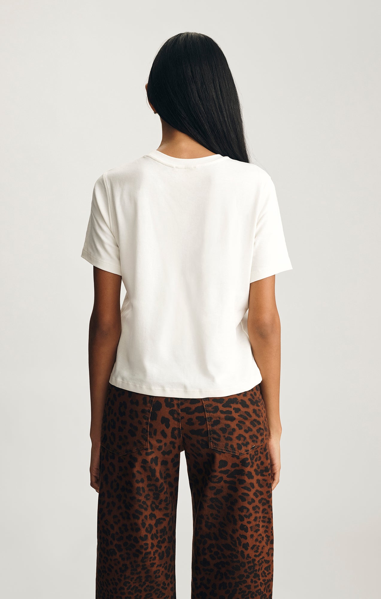 EDITION CREW NECK T-SHIRT IN MARSHMALLOW