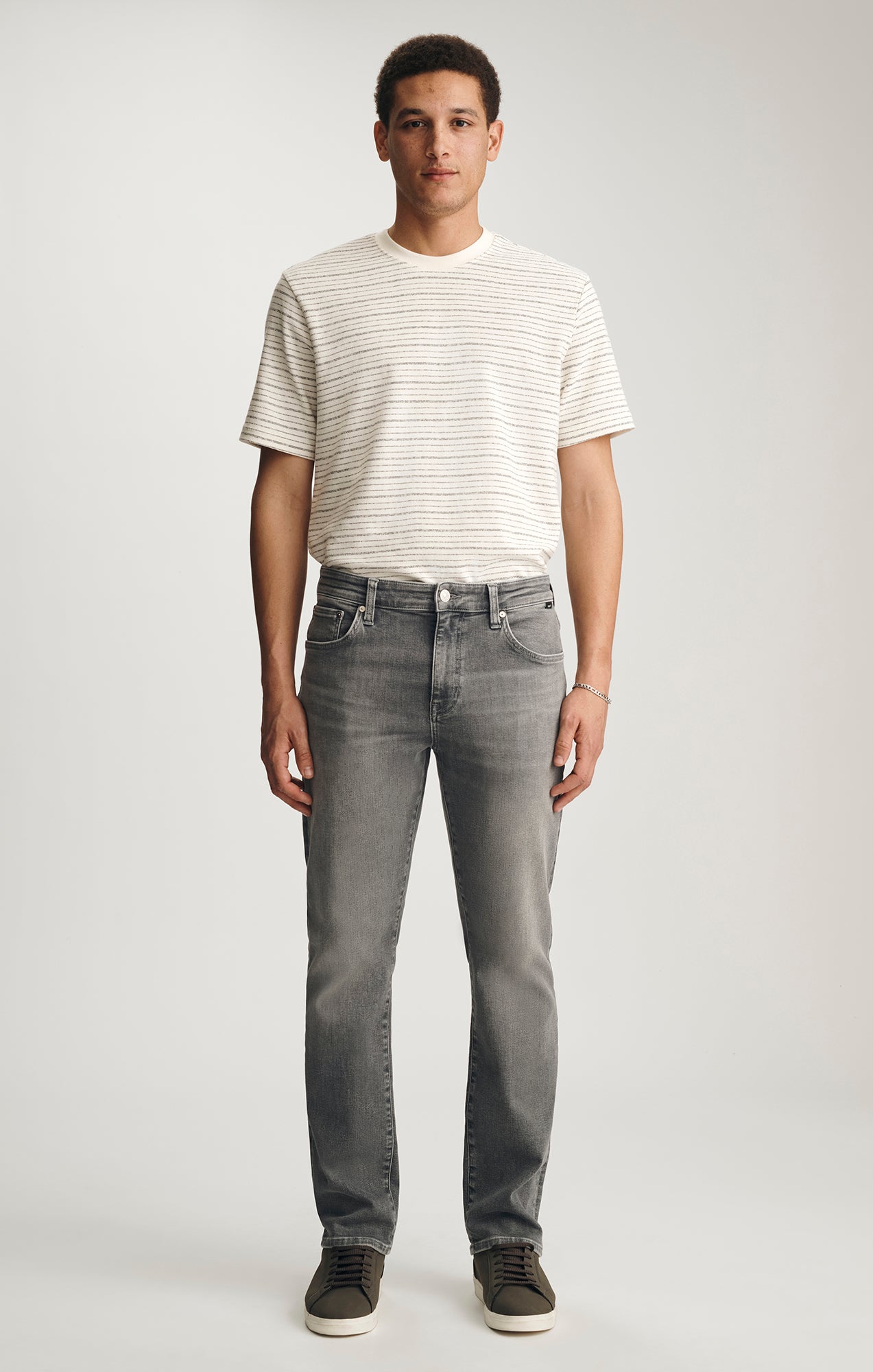 ZACH STRAIGHT LEG IN SMOKE BRUSHED CLASSIC VINTAGE - Mavi Jeans