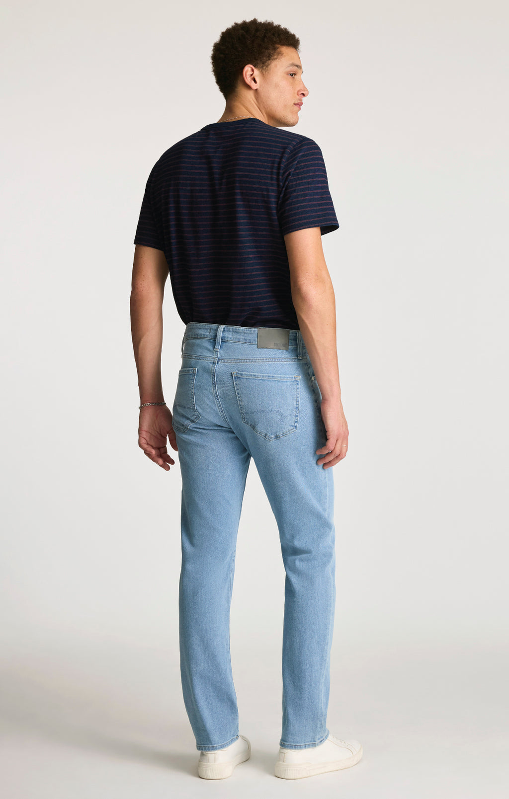 ZACH STRAIGHT LEG IN ICE BLUE WILLIAMSBURG