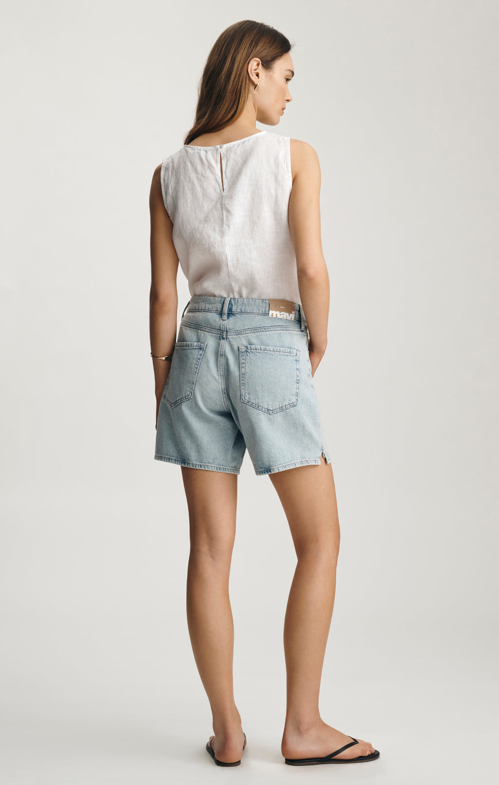 NELLA RELAXED SHORTS IN BLEACHED LINEN DENIM - Mavi Jeans