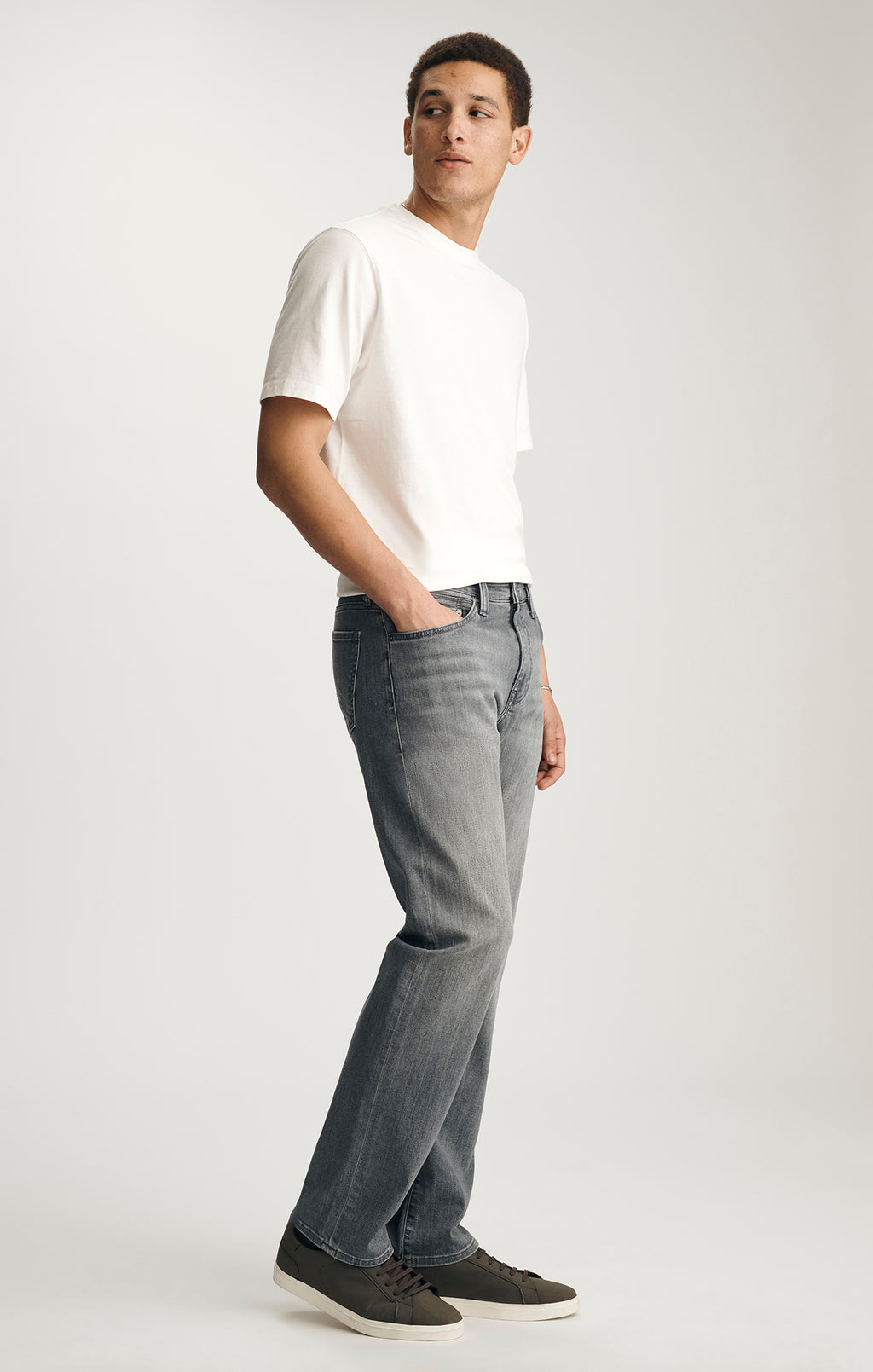 ZACH STRAIGHT LEG IN AUTHENTIC GREY WILLIAMSBURG - Mavi Jeans