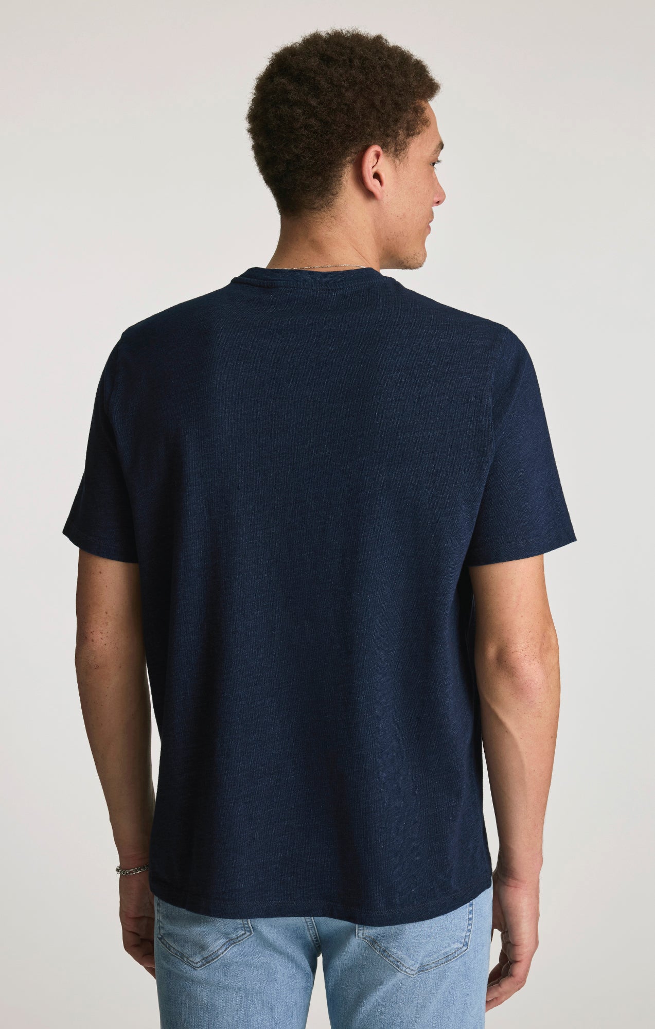 Mavi Men's Henley T-Shirt In Dark Indigo – Mavi Jeans