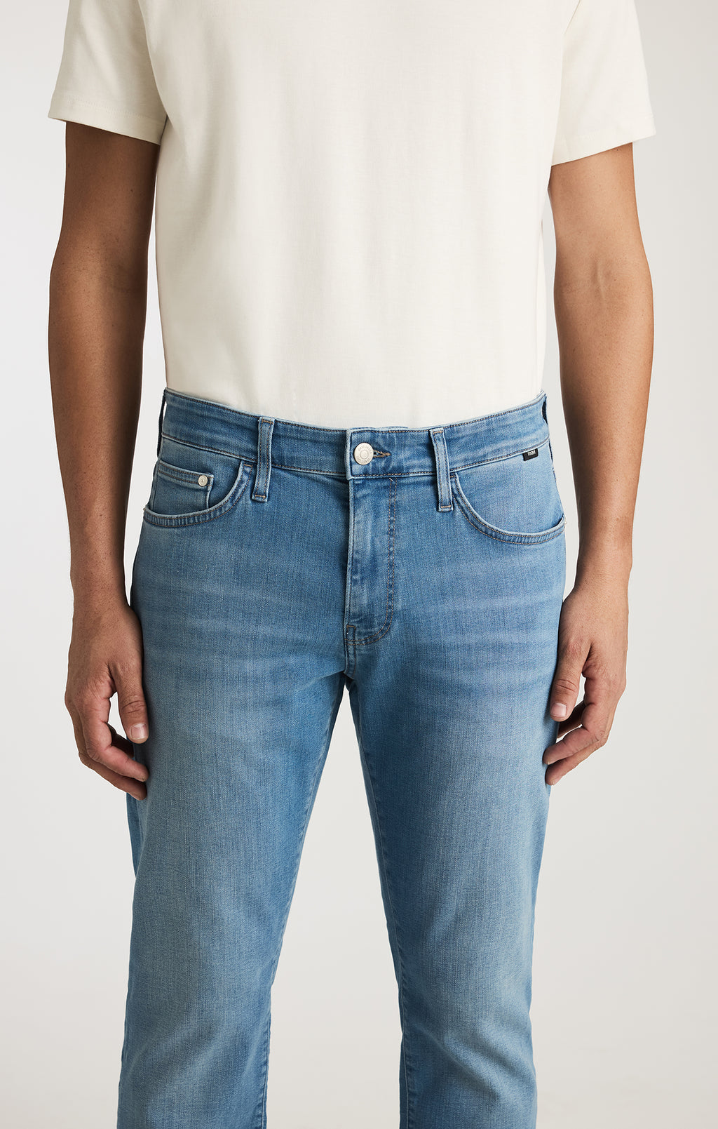 JAKE SLIM LEG IN LIGHT BRUSHED FEATHER BLUE