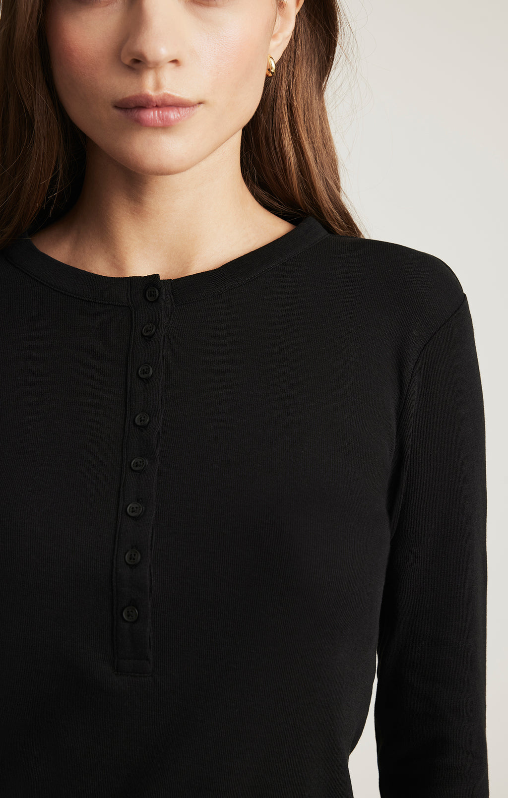 HENLEY LONG SLEEVE T-SHIRT IN BLACK