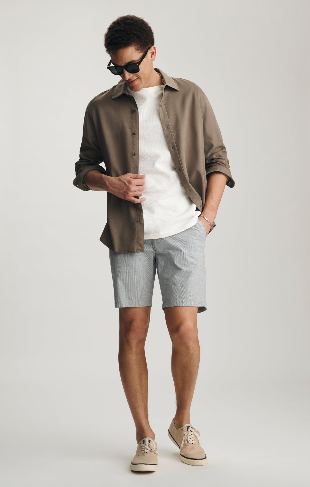 NOAH SHORTS IN BLUE STRIPE - Mavi Jeans