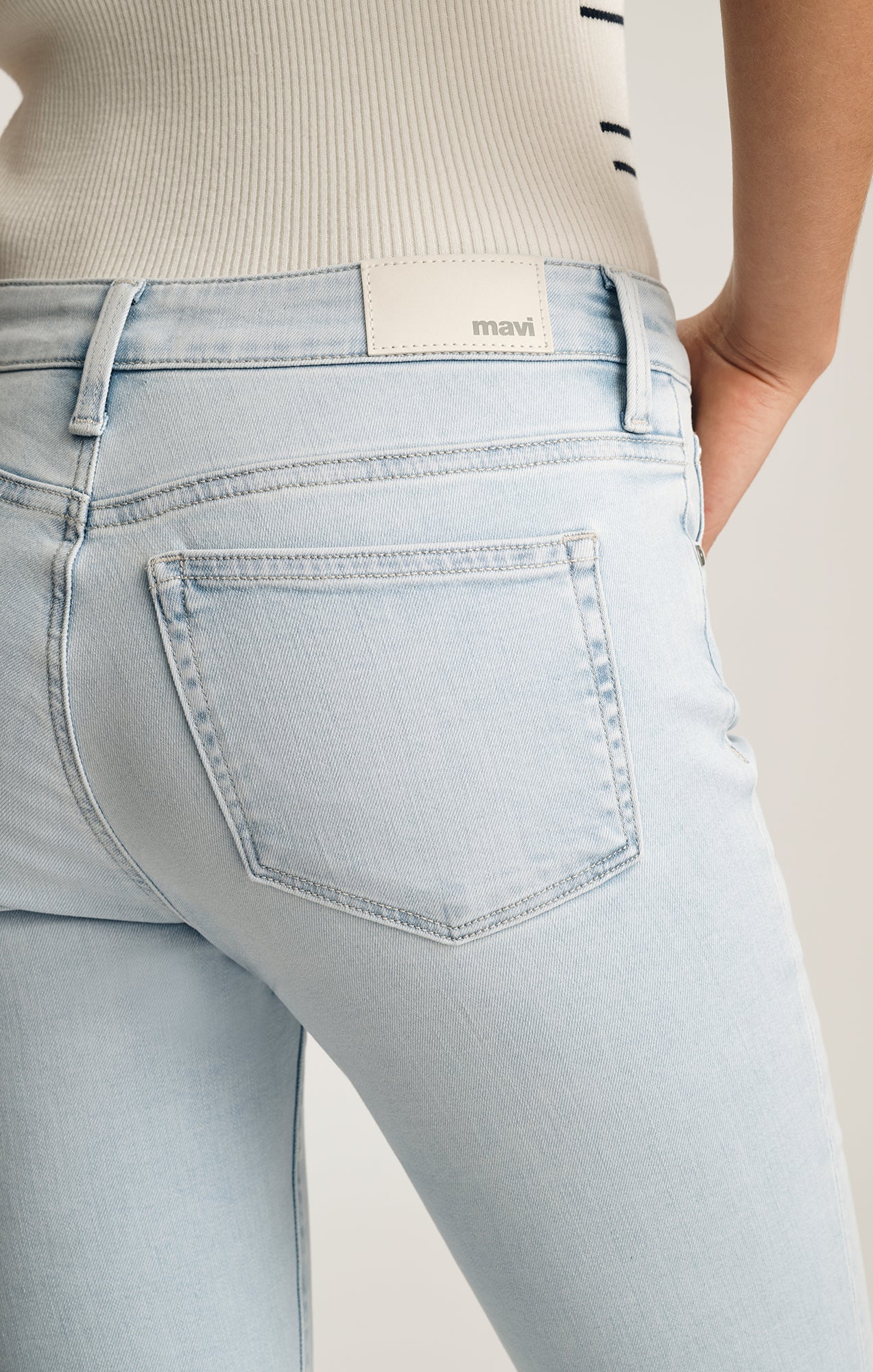 SYDNEY FLARE IN BLEACHED FEATHER LUXE - Mavi Jeans