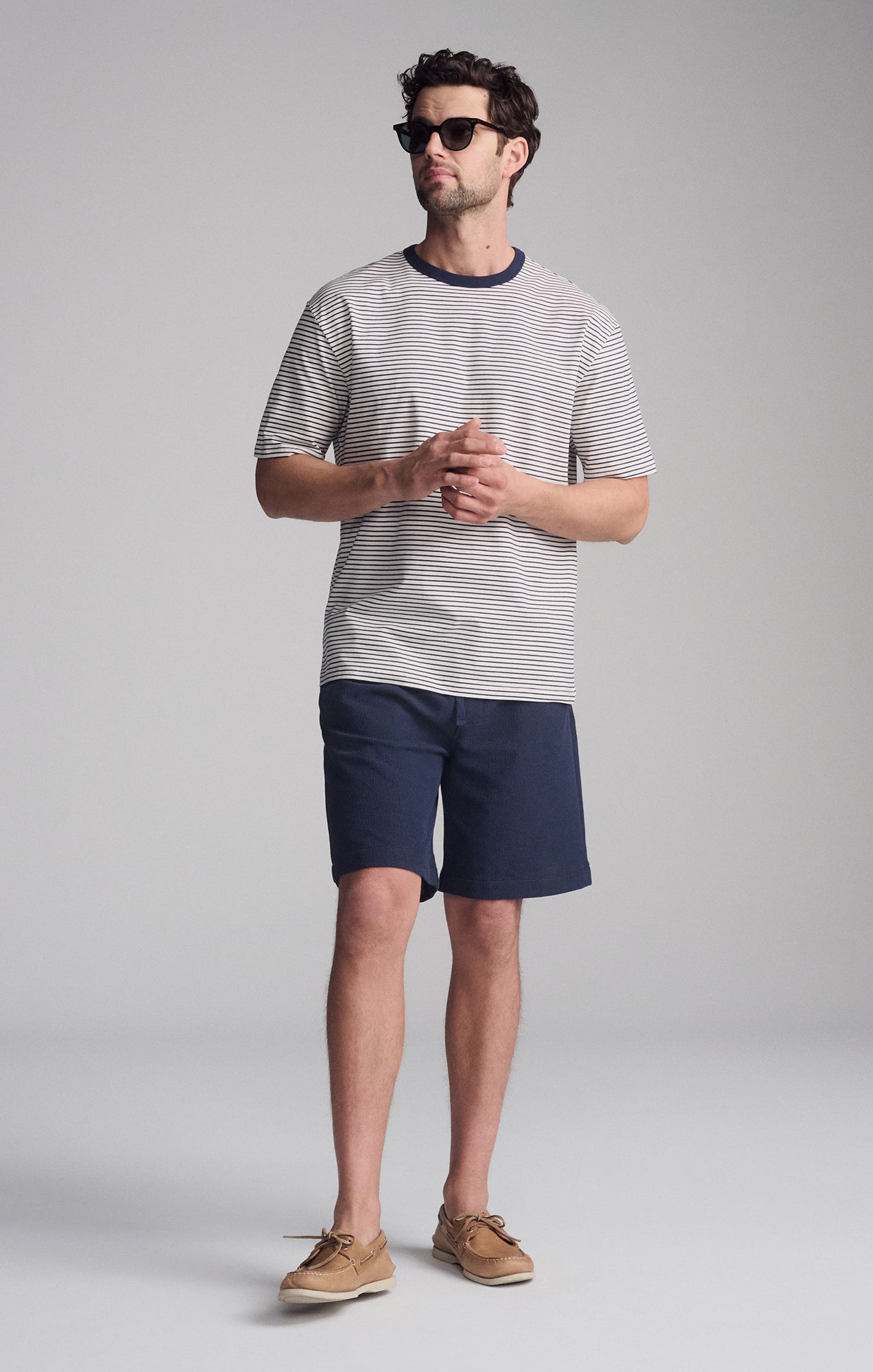 STRIPED SHORT SLEEVE CREW NECK T-SHIRT IN BLACK IRIS - Mavi Jeans