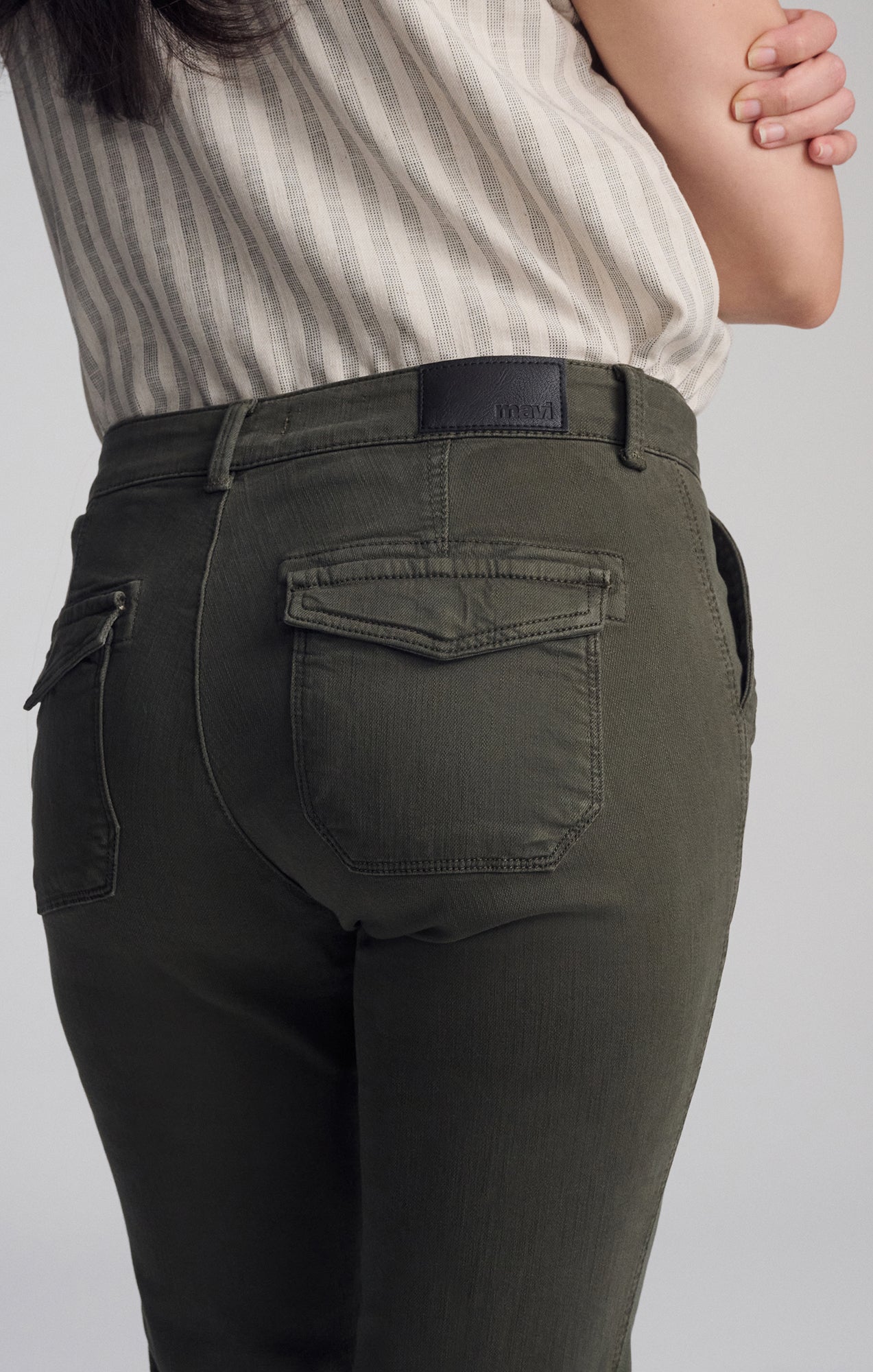 IVY SLIM CARGO IN MILITARY GREEN FLEX BLUE - Mavi Jeans