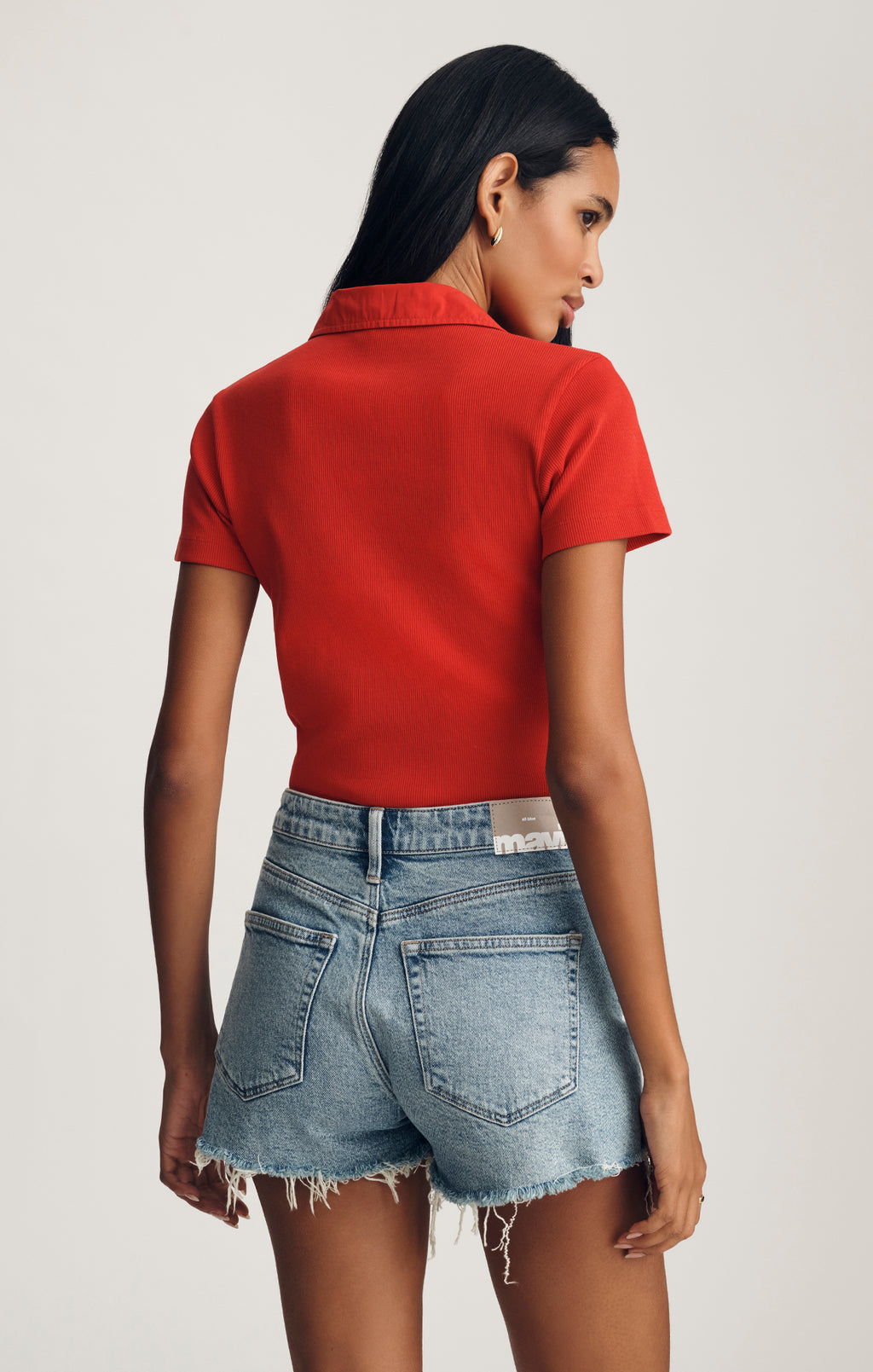 ROSIE BOYFRIEND SHORTS IN MID BRUSHED CLASSIC BLUE - Mavi Jeans