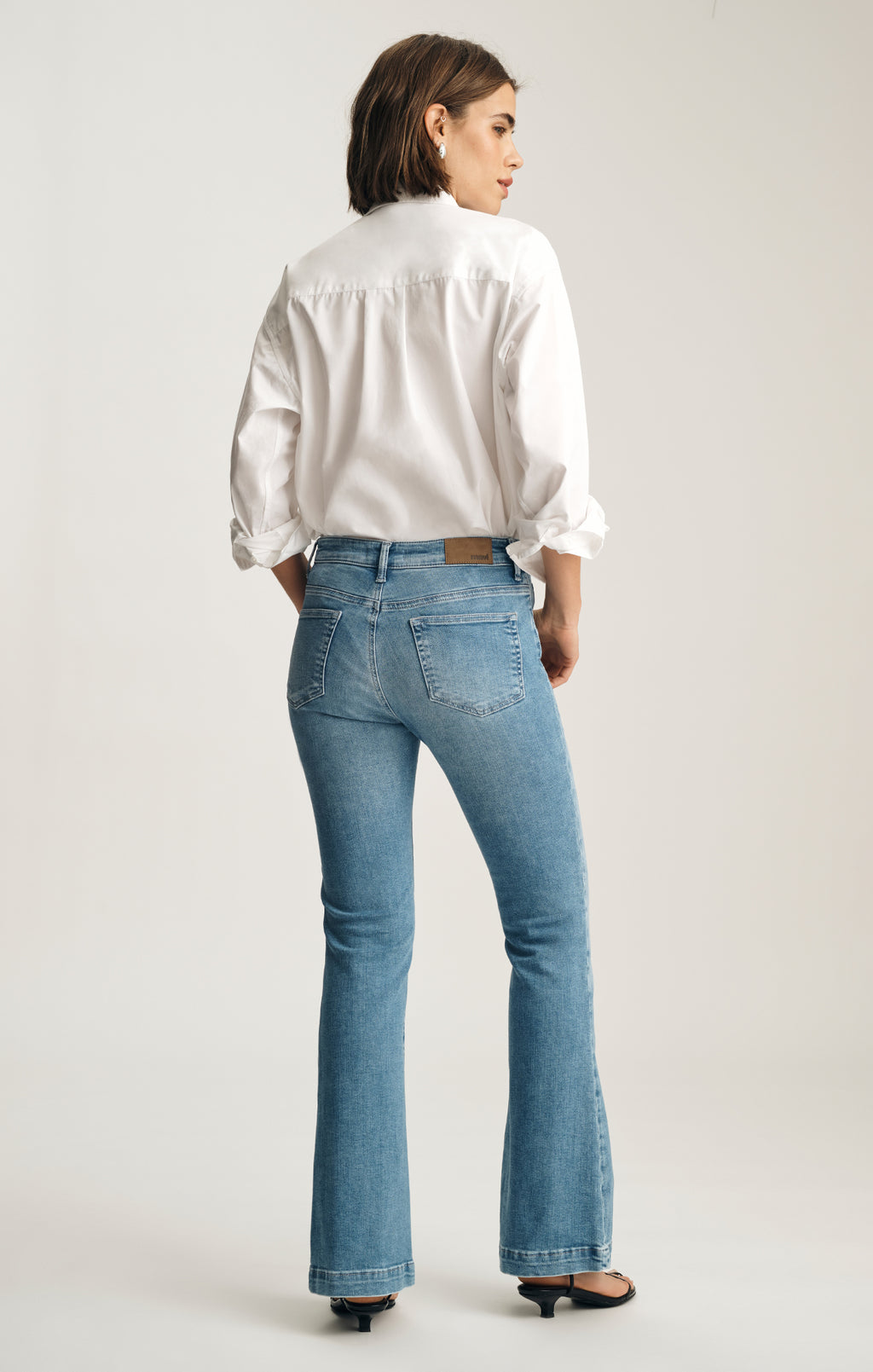 SYDNEY FLARE IN MID BLUE FEATHER BLUE - Mavi Jeans