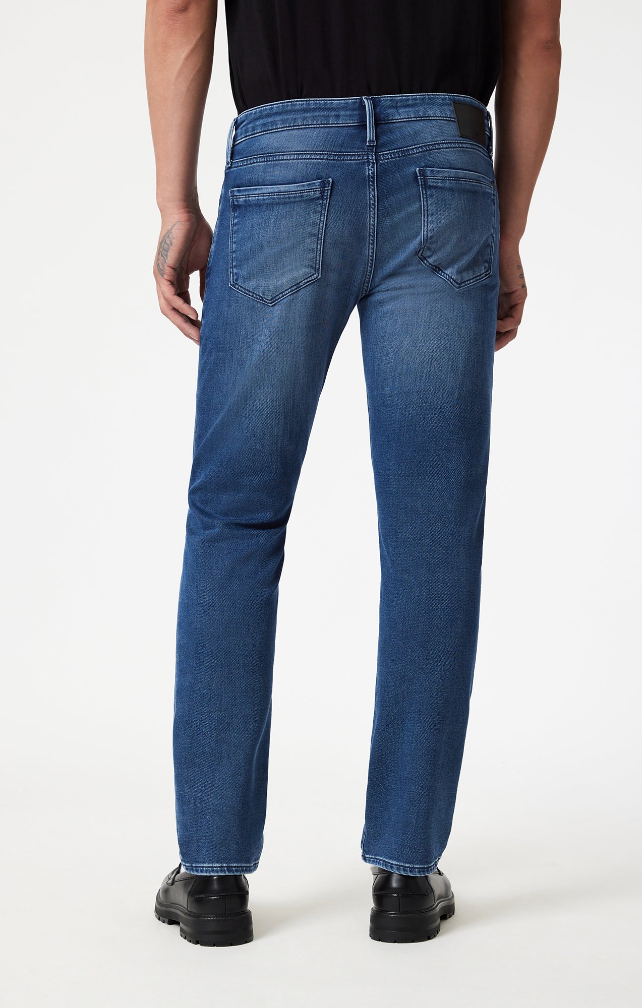 ZACH STRAIGHT LEG IN MID TONAL ATHLETIC - Mavi Jeans
