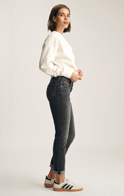 EMMA SLIM BOYFRIEND IN MID SMOKE TRIBECA - Mavi Jeans