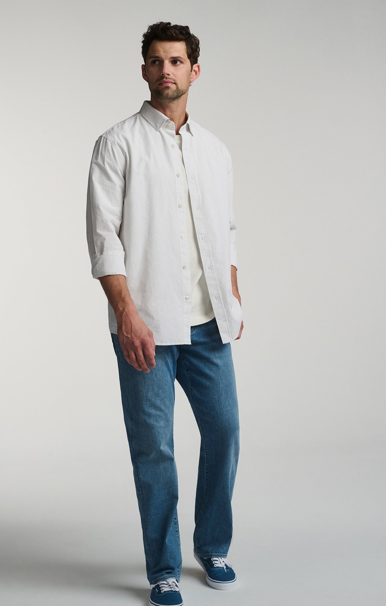 LONG SLEEVE BUTTON-UP SHIRT IN BLACK IRIS - Mavi Jeans