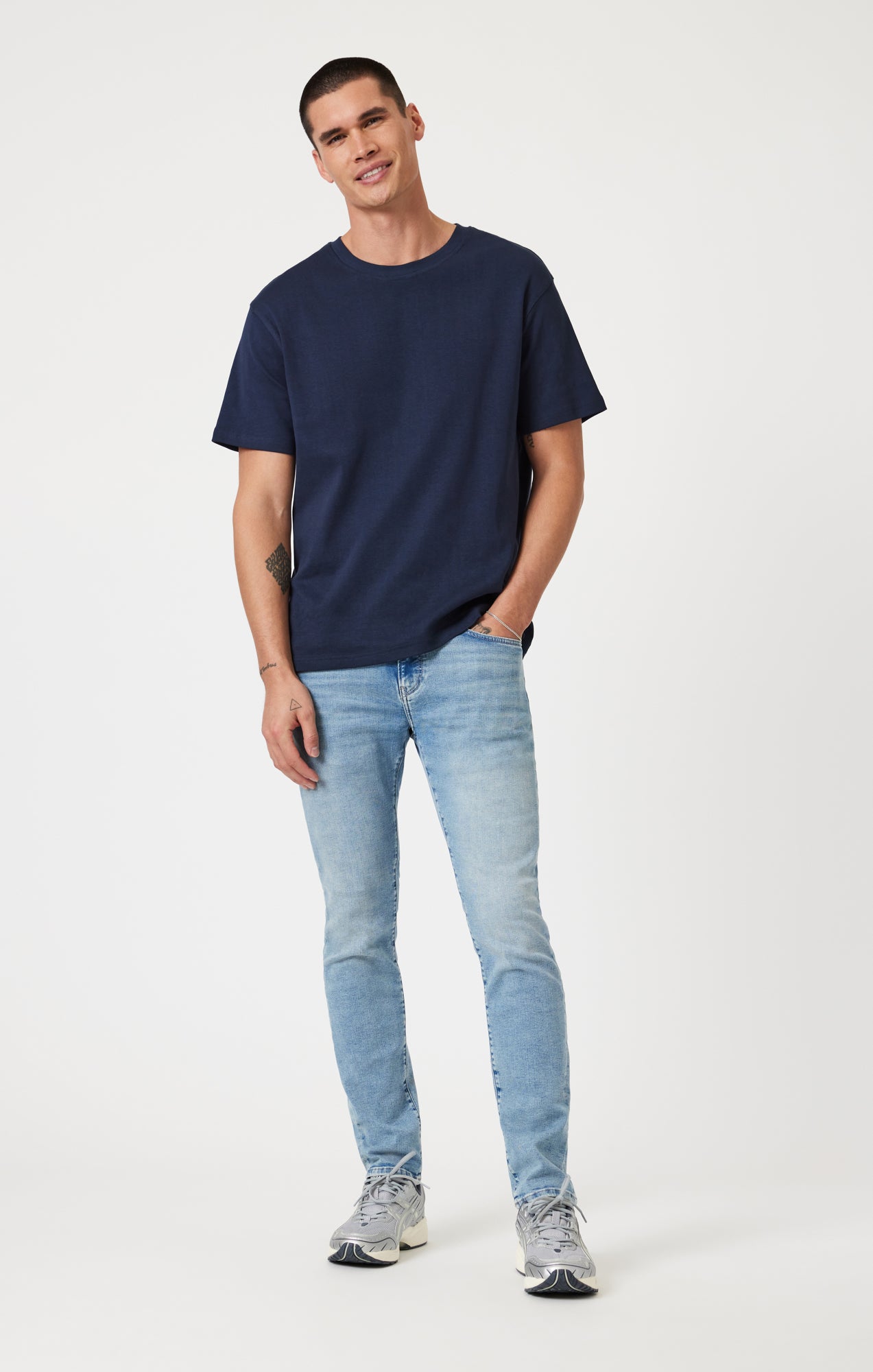 JAKE SLIM LEG IN LIGHT USED FEATHER BLUE - Mavi Jeans