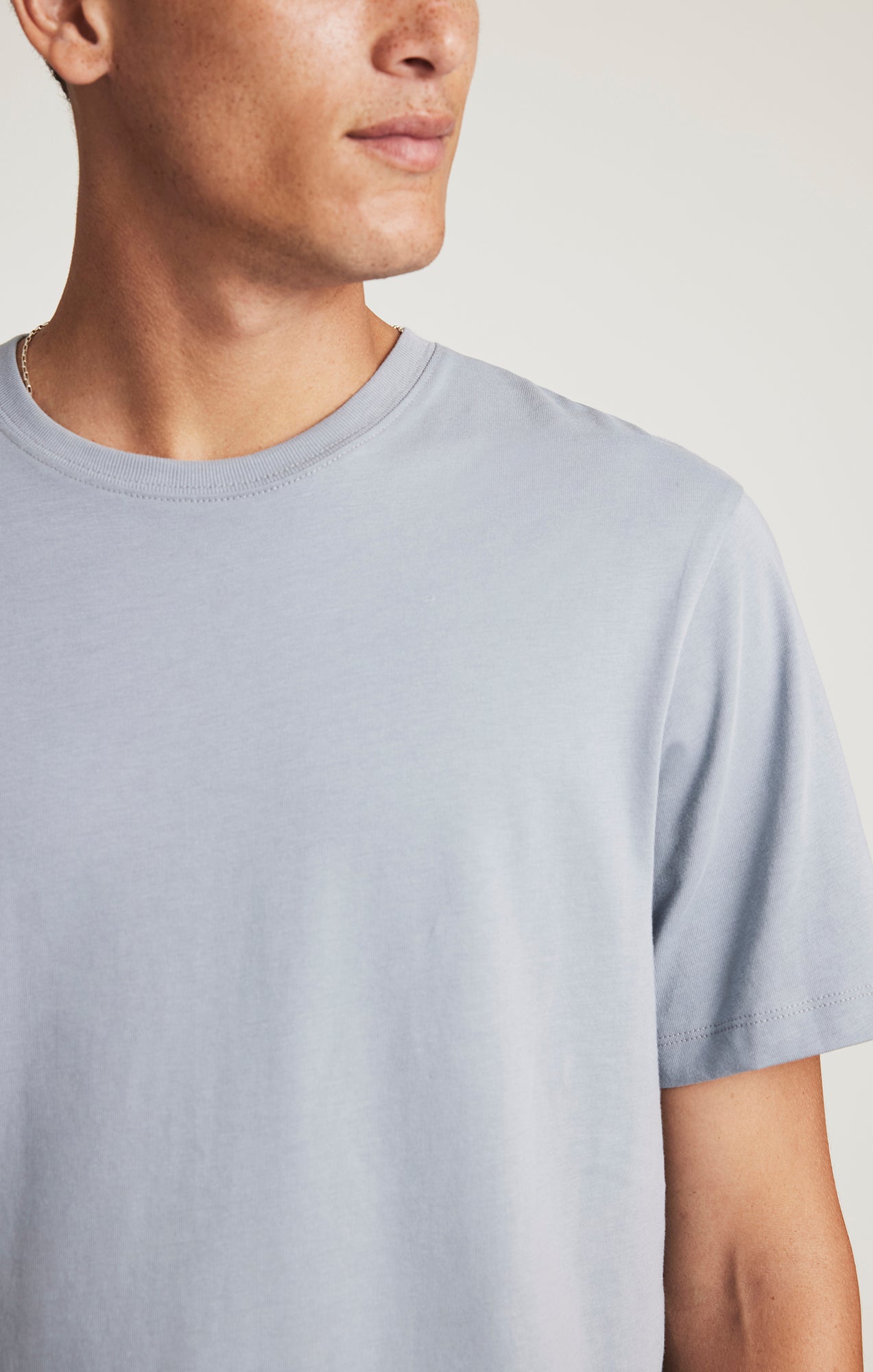 SHORT SLEEVE CREW NECK T-SHIRT IN TRADEWINDS - Mavi Jeans