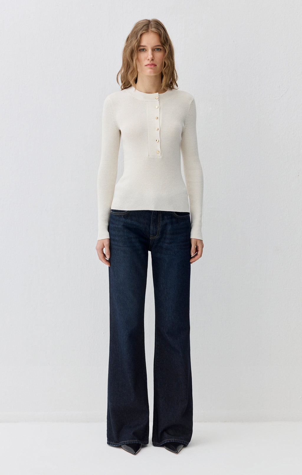 EDITION BUTTON-FRONT SWEATER IN ANTIQUE WHITE