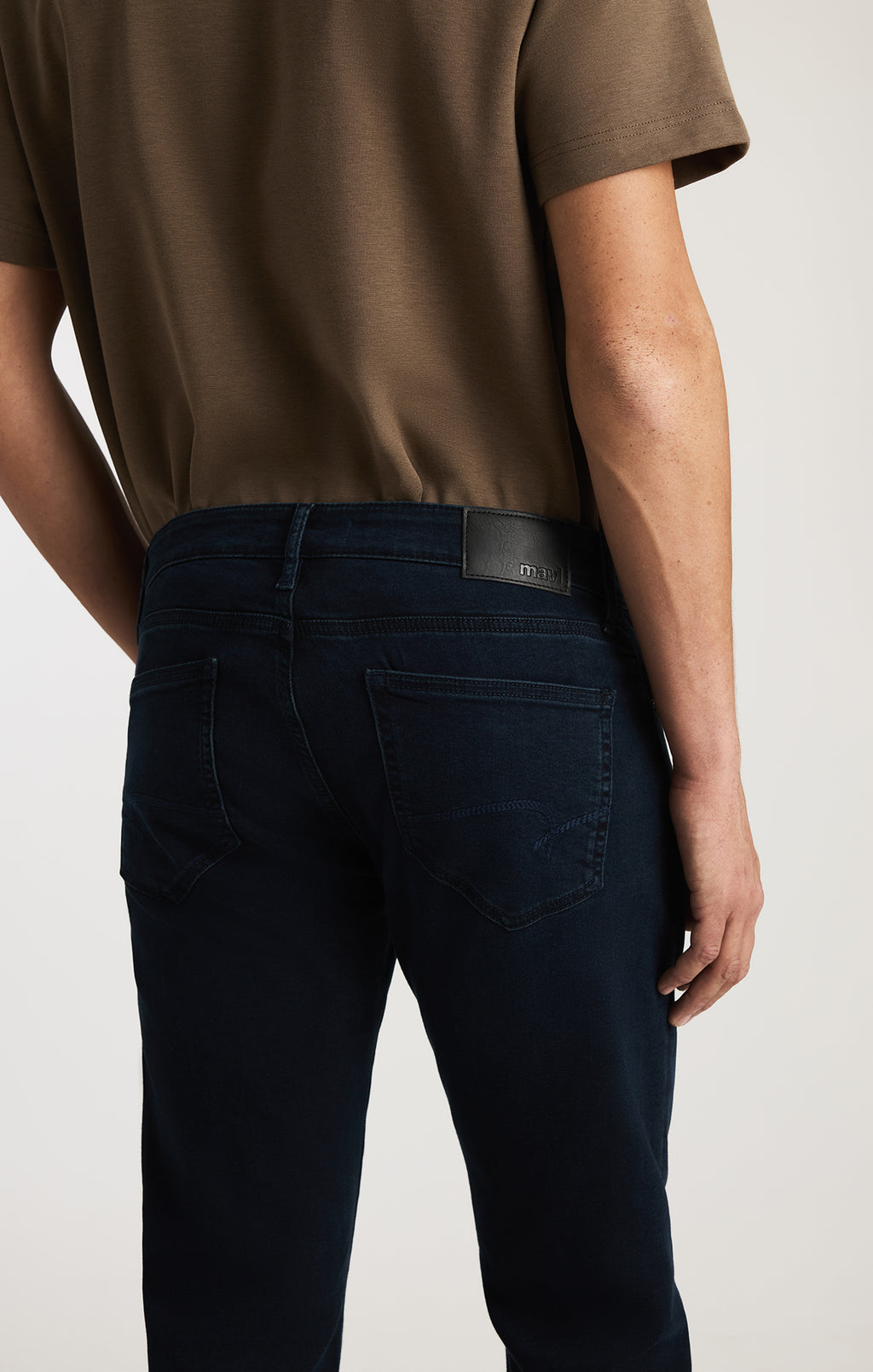 MARCUS SLIM STRAIGHT LEG IN INK BRUSHED SUPERMOVE