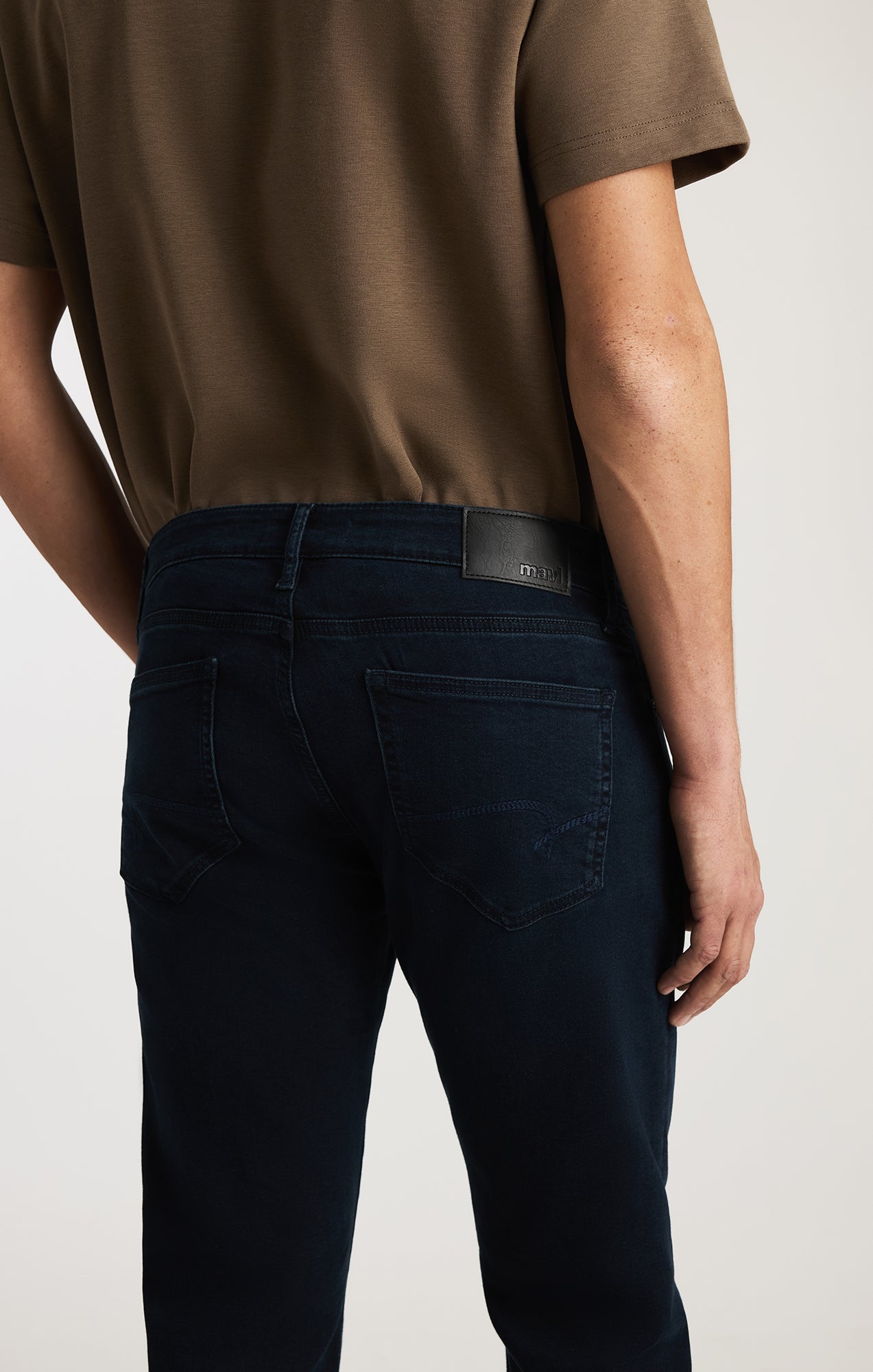 MARCUS SLIM STRAIGHT LEG IN INK BRUSHED SUPERMOVE