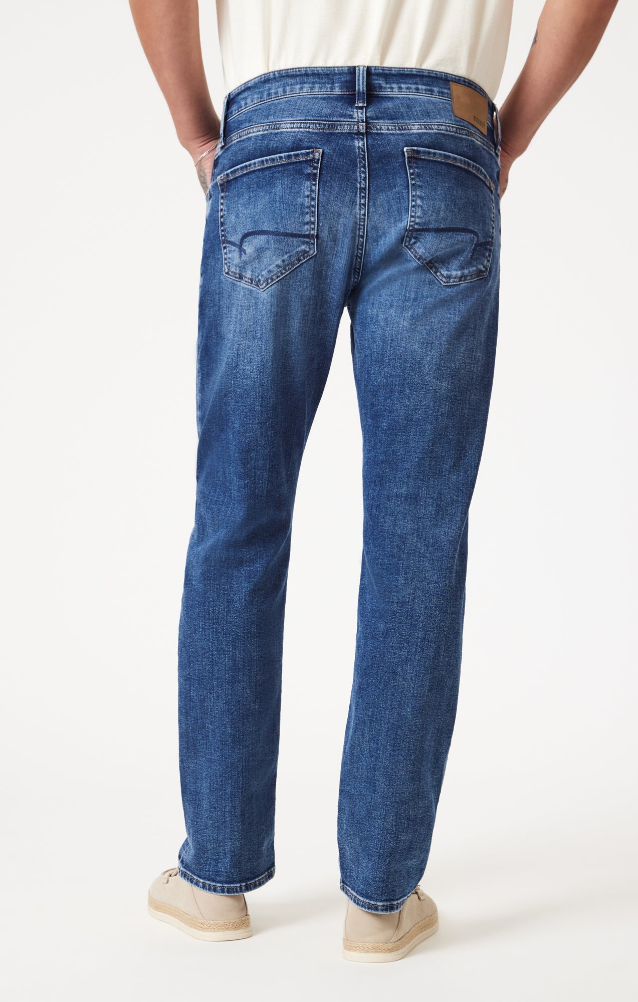 ZACH STRAIGHT LEG IN MID WILLIAMSBURG - Mavi Jeans