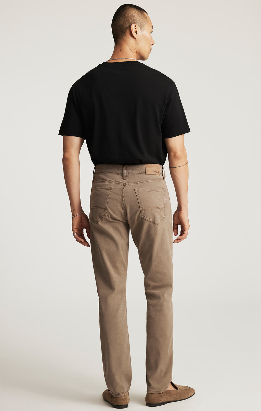 STEVE ATHLETIC FIT IN TIMBER LUXE TWILL - Mavi Jeans