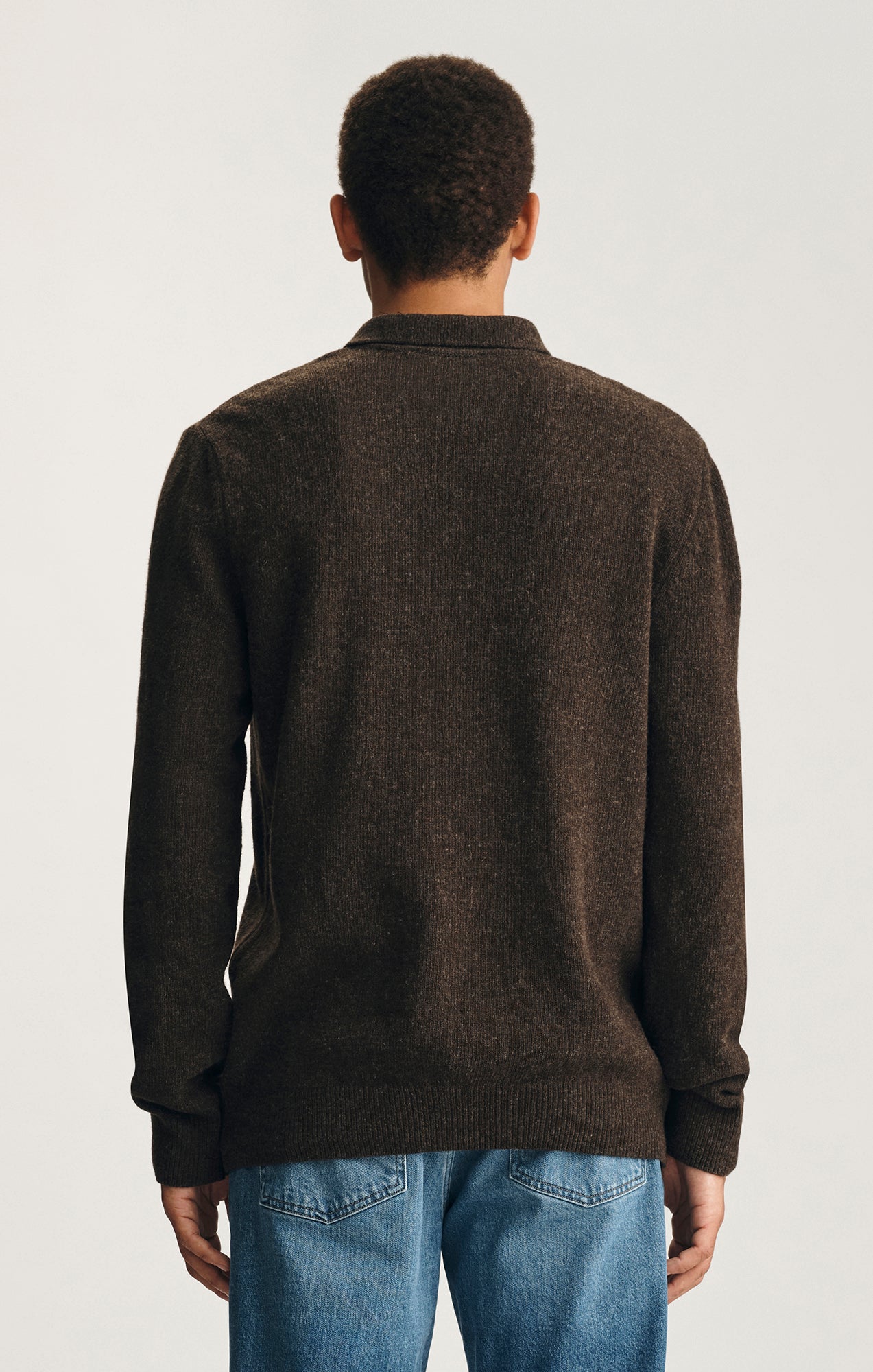 EDITION WOOL LONG SLEEVE POLO SWEATER IN SEAL BROWN
