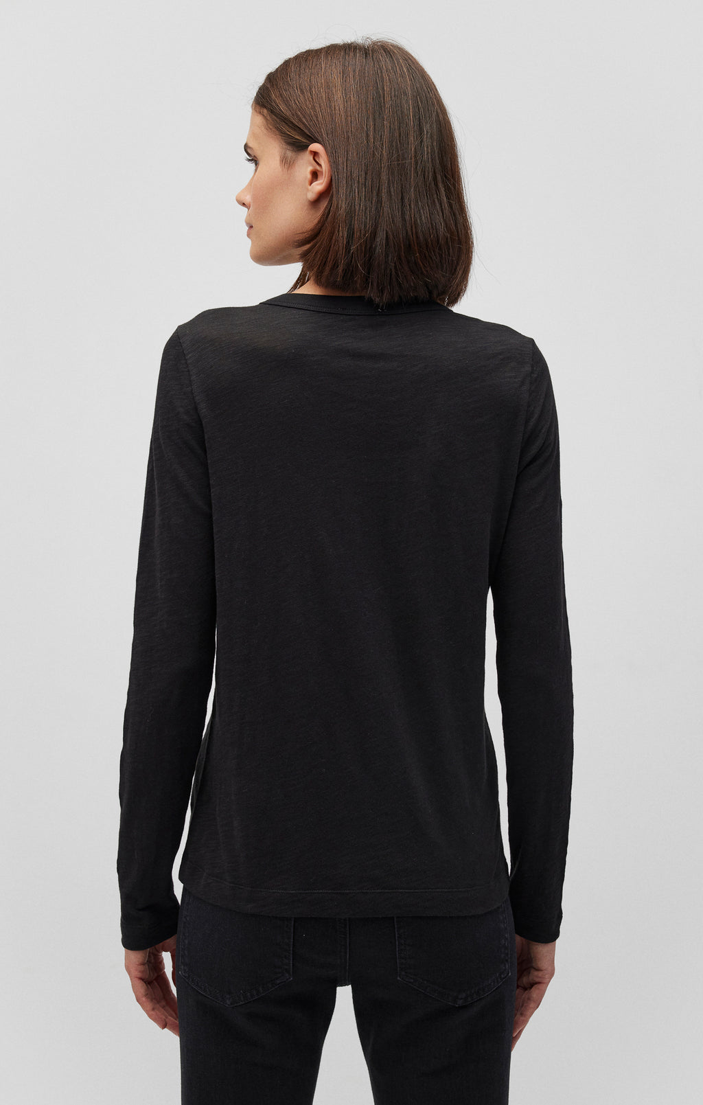 LONG SLEEVE CREW NECK T-SHIRT IN BLACK - Mavi Jeans
