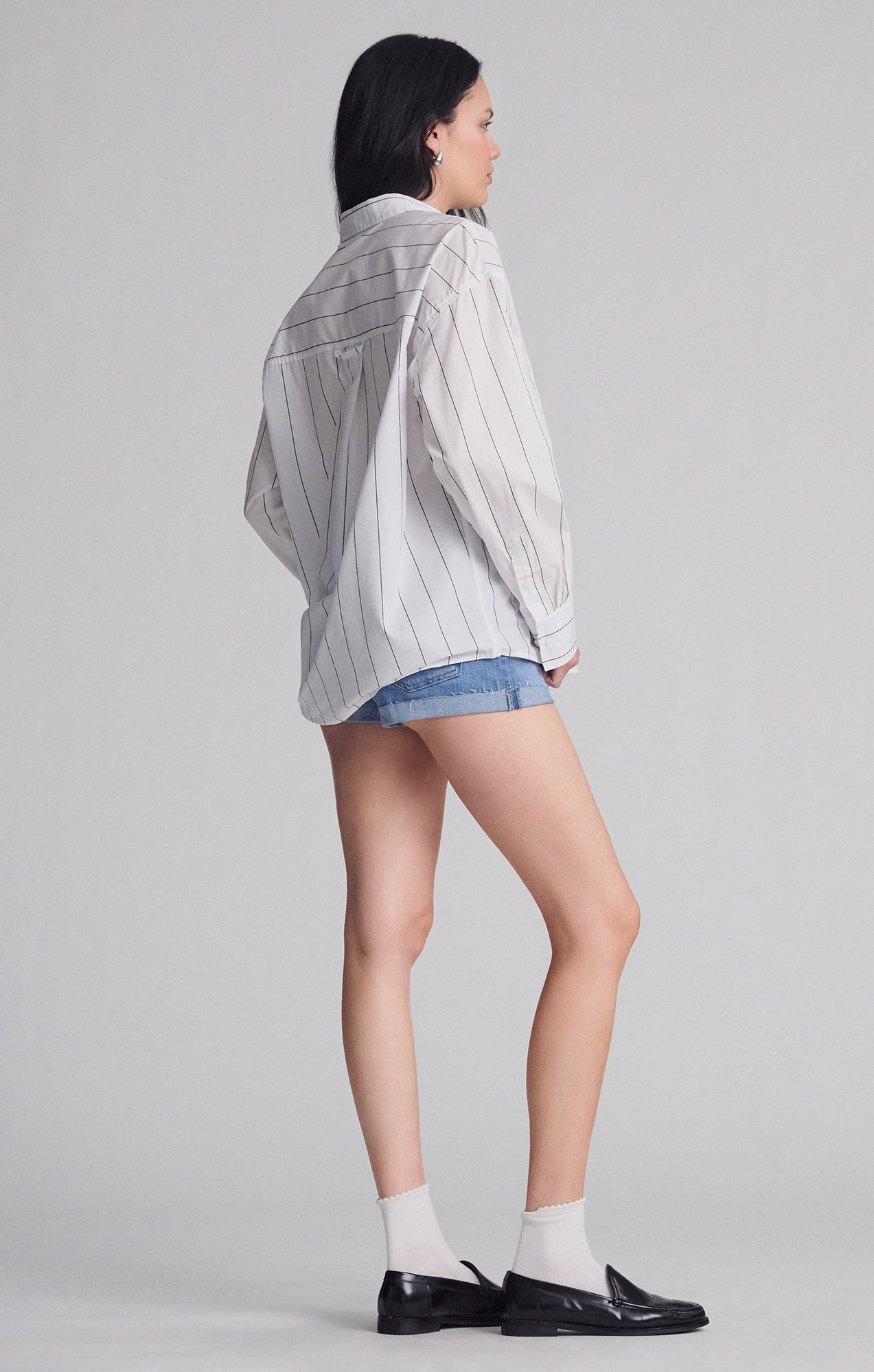 BREEZY BUTTON-UP SHIRT IN BLACK STRIPED - Mavi Jeans