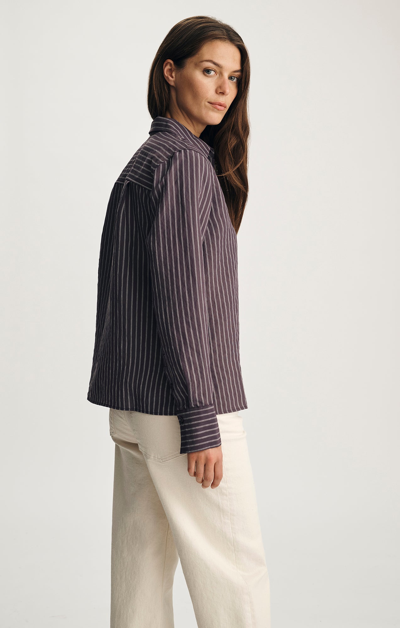 LUXE TOUCH TENCEL™ BUTTON-UP SHIRT IN SWEET GRAPE STRIPE