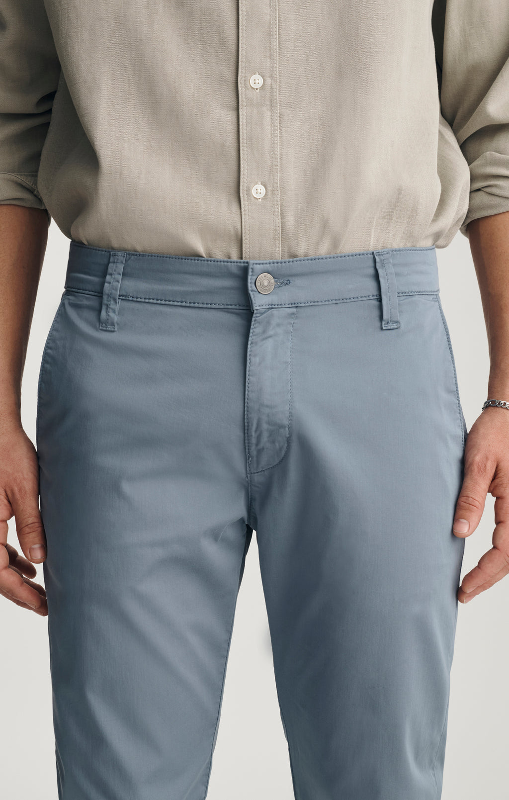 MILTON SLIM STRAIGHT CHINO IN STEEL CITY SMART - Mavi Jeans