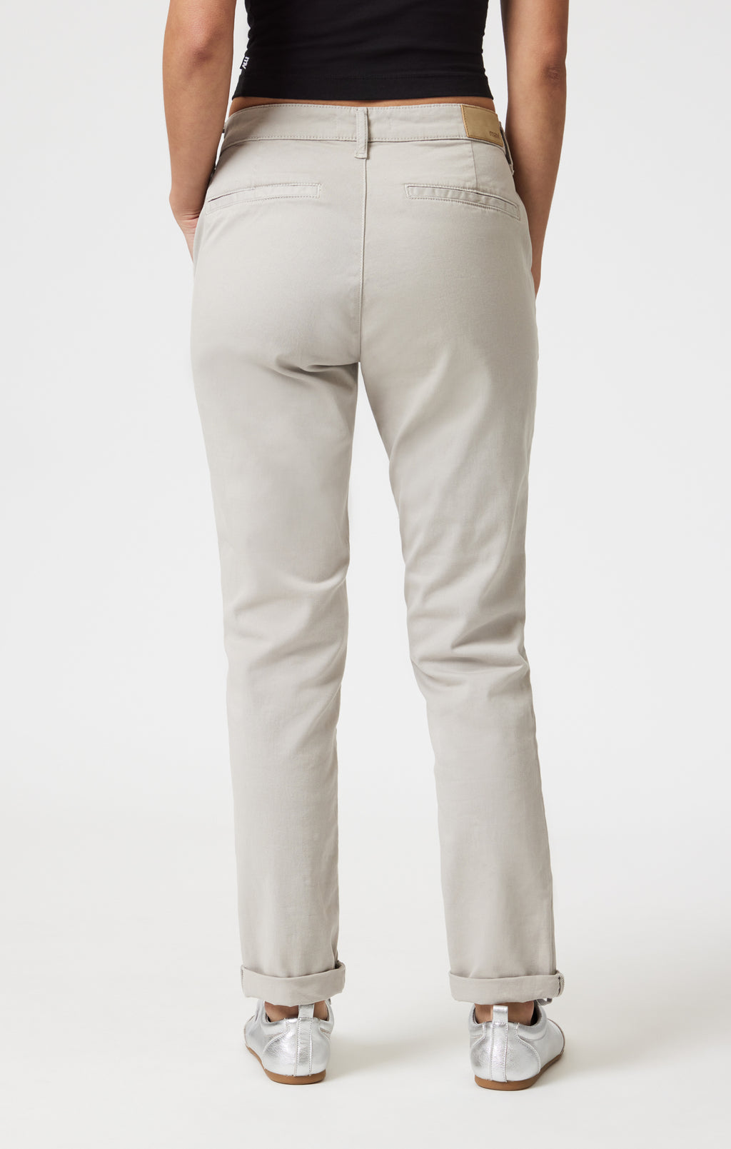 KATHLEEN SLIM BOYFRIEND CHINO IN MERCURY CASUAL TWILL - Mavi Jeans