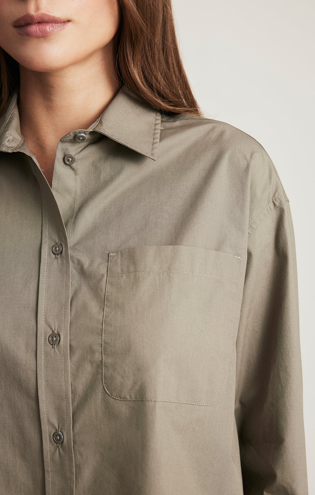 ONE POCKET BUTTON-UP SHIRT IN KHAKI