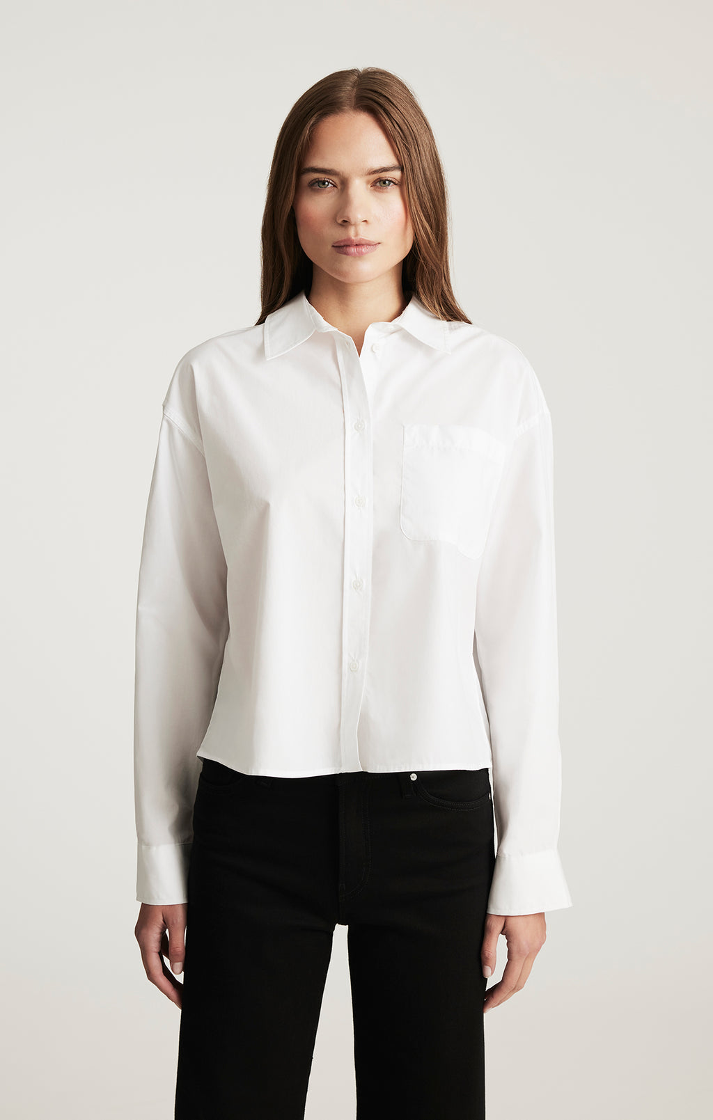 ONE POCKET BUTTON-UP SHIRT IN WHITE